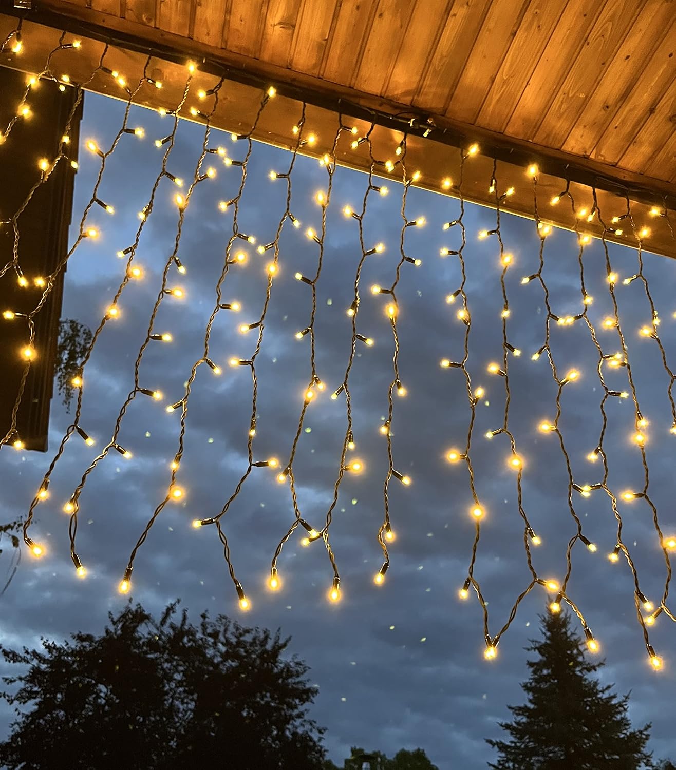 Dış Mekan IP65 2 Metre 144 Ledli Flaşlı (Çakar) Siyah kablo Saçak Led