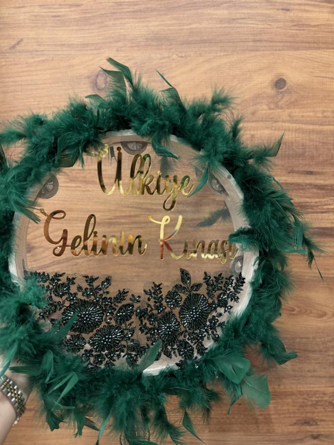 Pleksili Gelin Tefi
