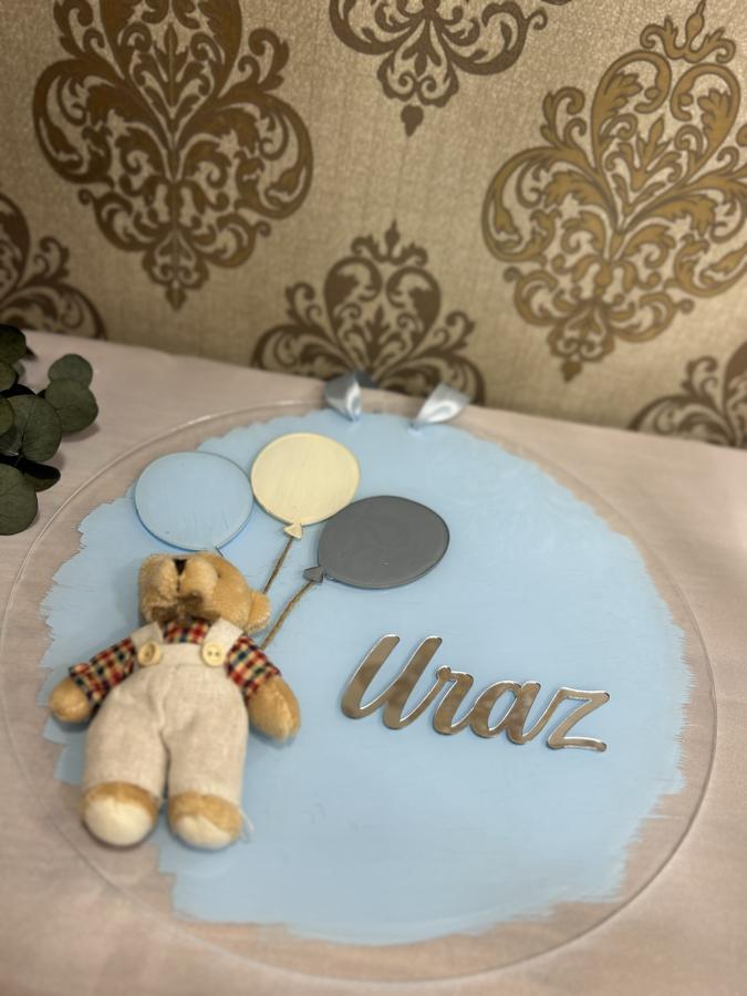 Uraz Kapı Süsü