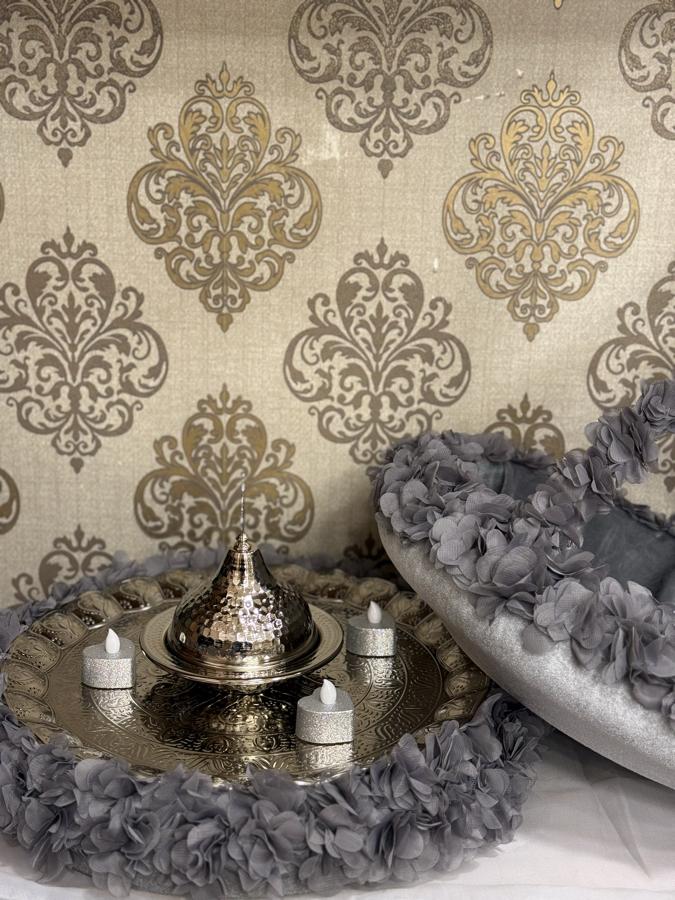 Kına Tepsisi ve Sepeti