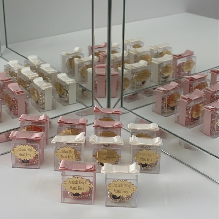 Hediye kutusunda taşlı zikirmatik