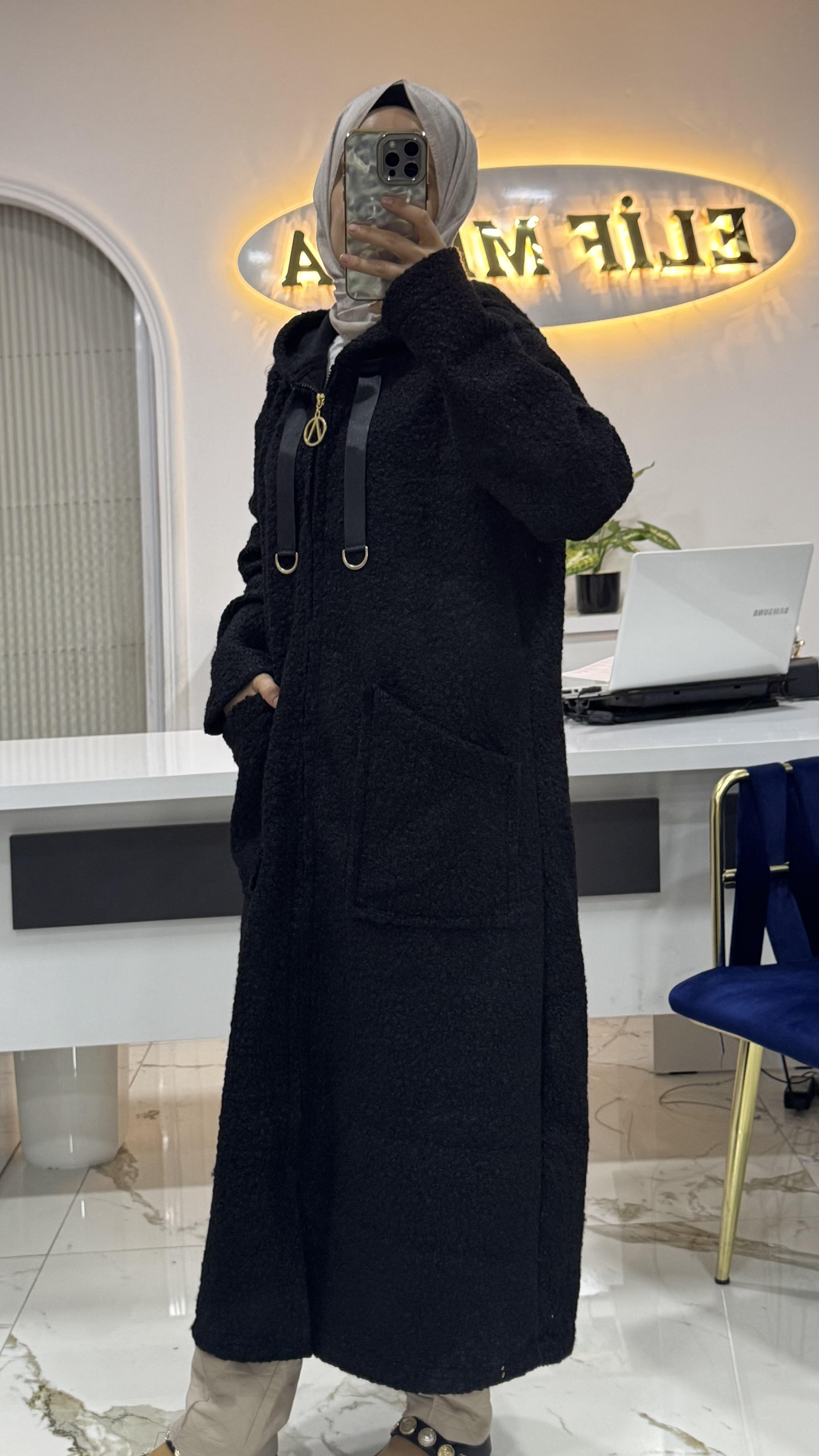 AYŞE AKAY KUZU KAP SİYAH