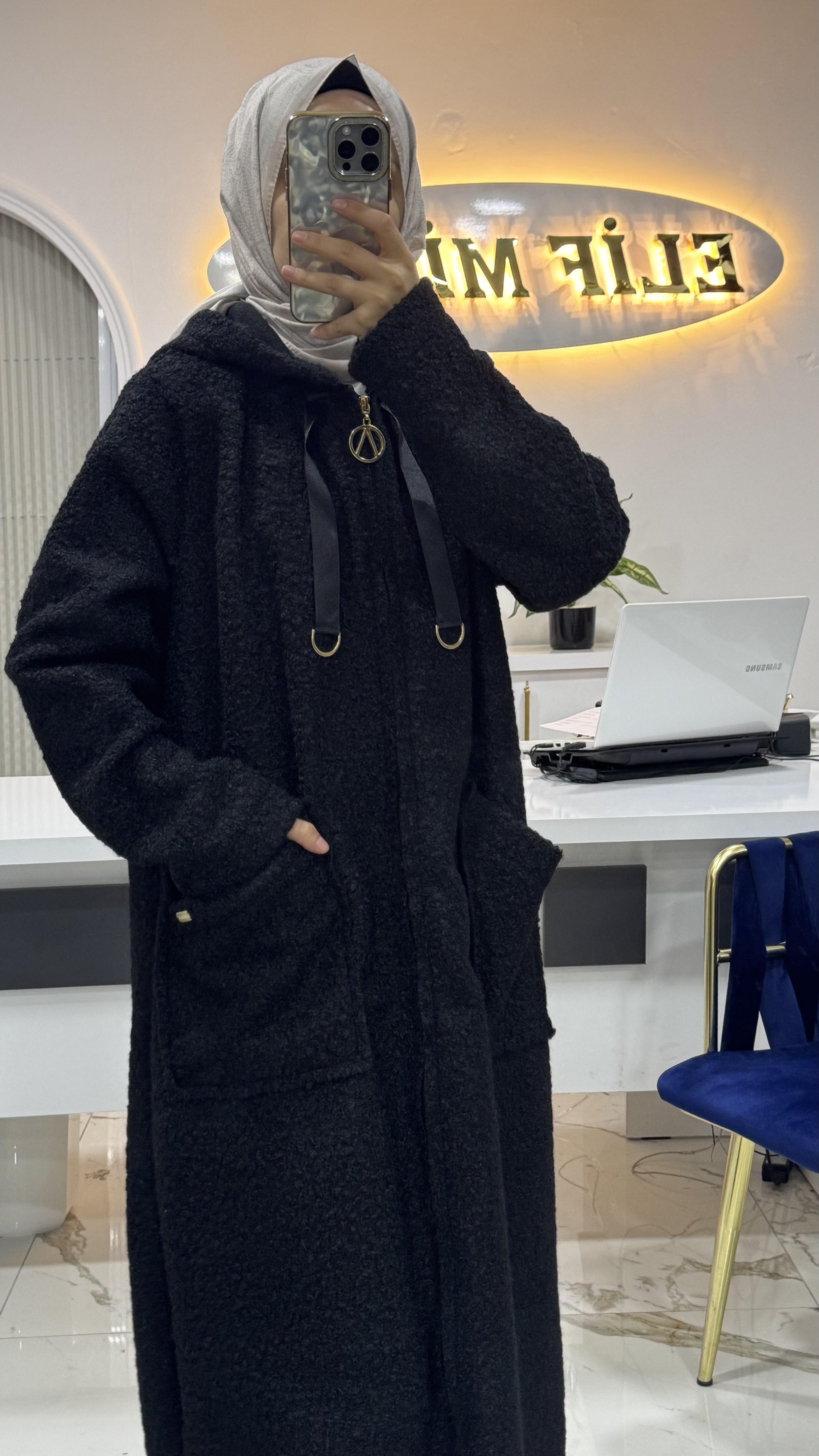 AYŞE AKAY KUZU KAP SİYAH