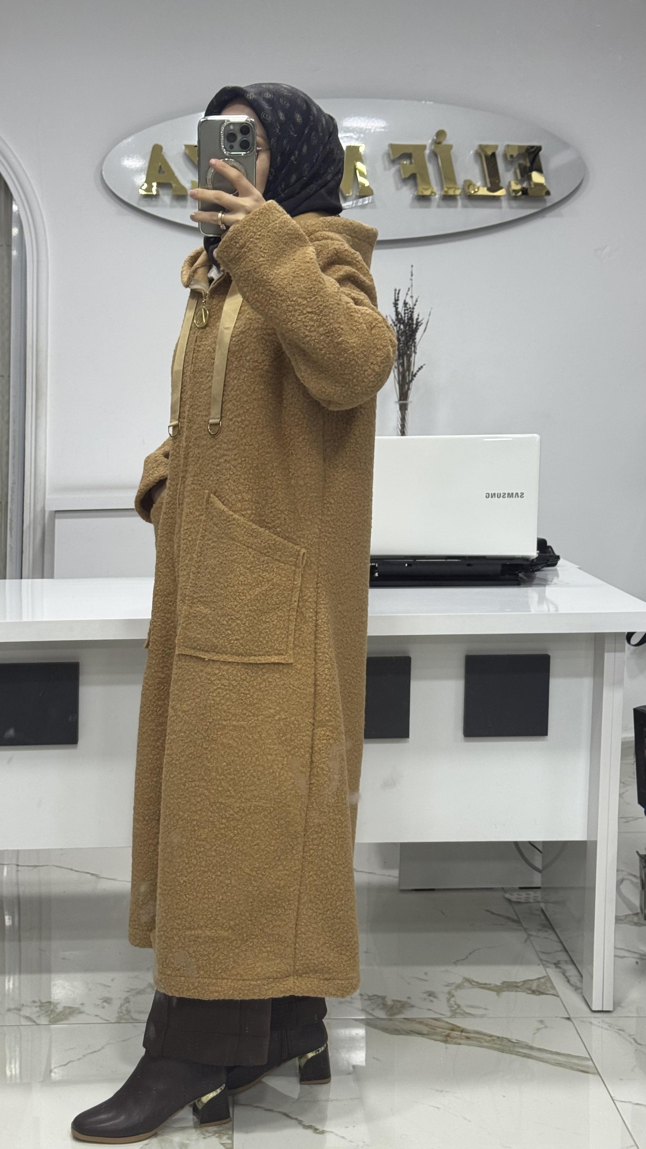 AYŞE AKAY KUZU KAP VİZON RENK