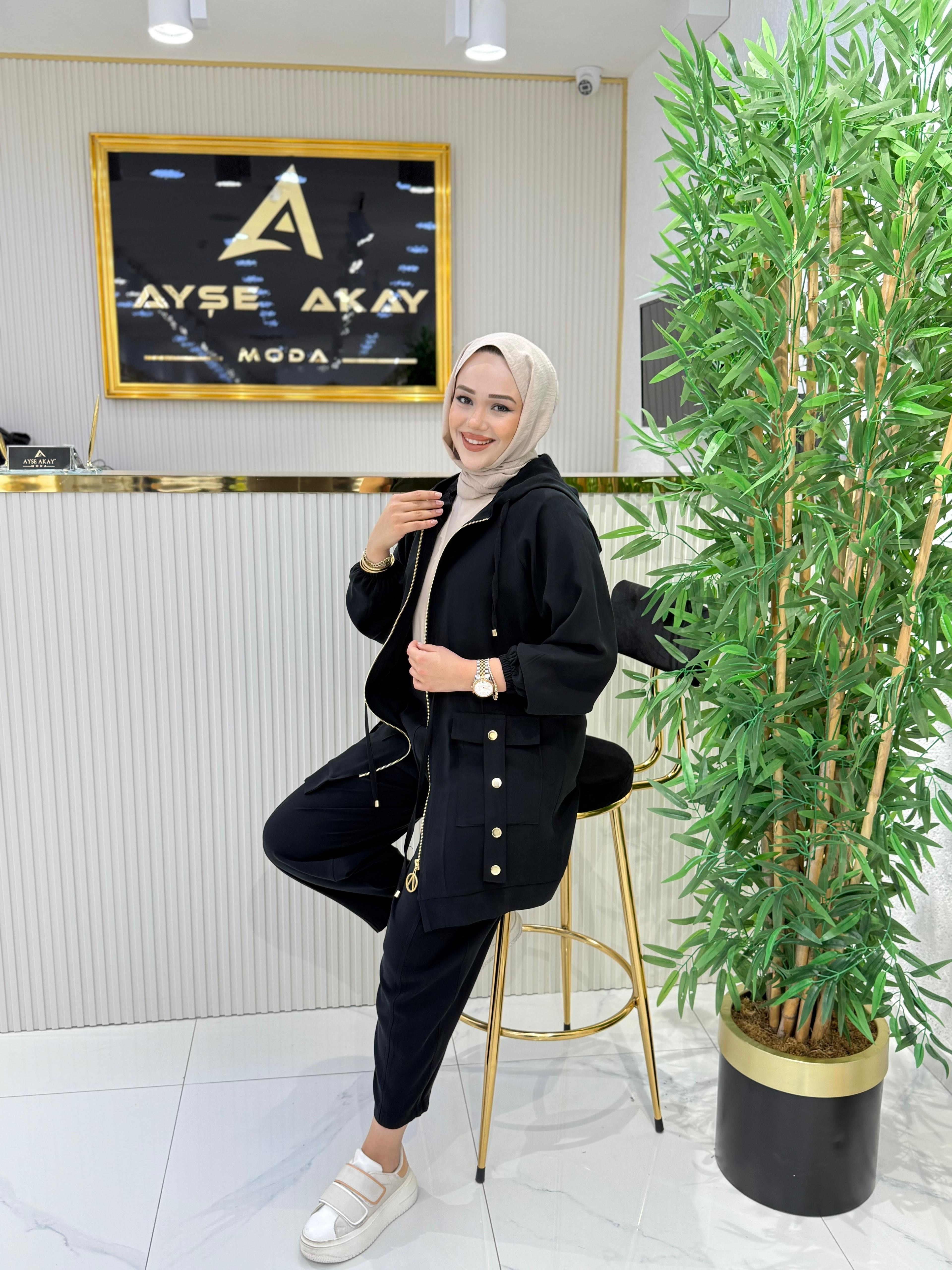 SPOR CEPLİ TAKIM SİYAH