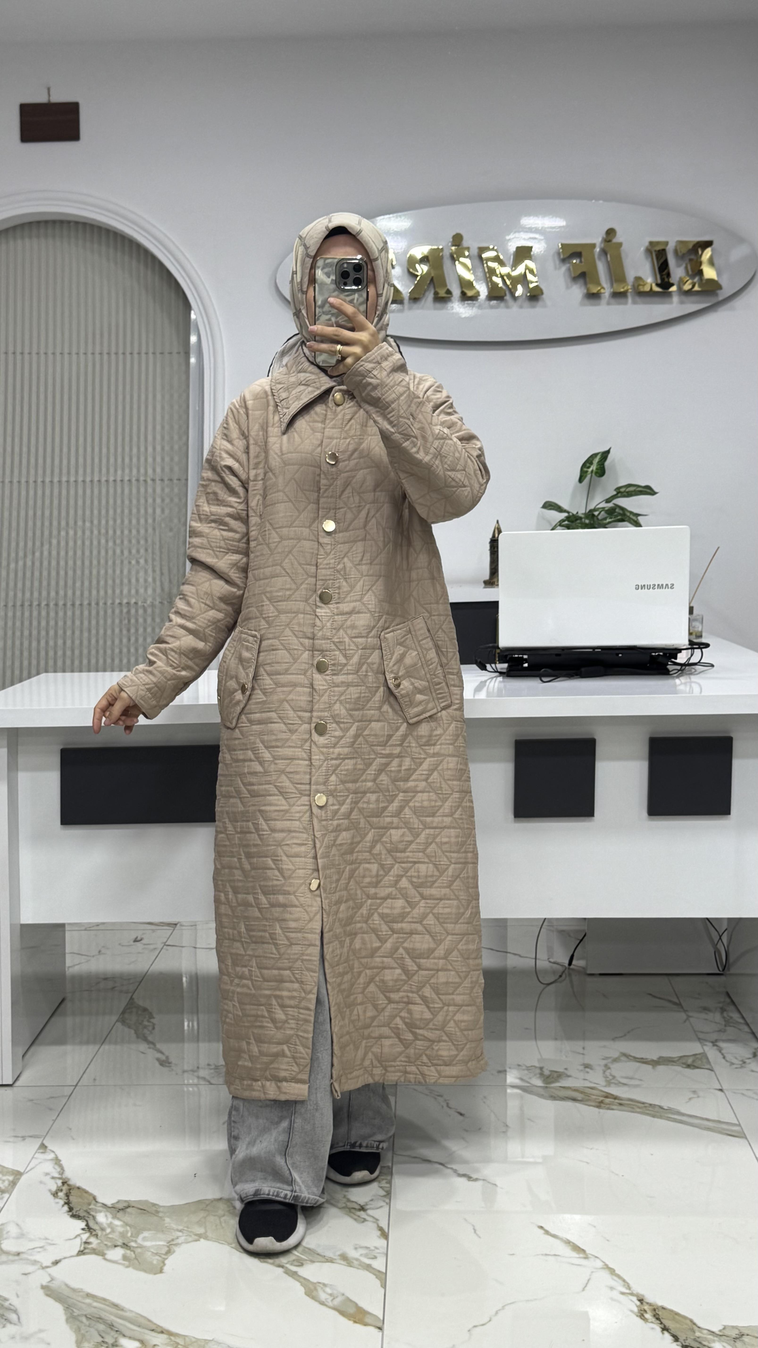 KAPİTONE KAP VİZON