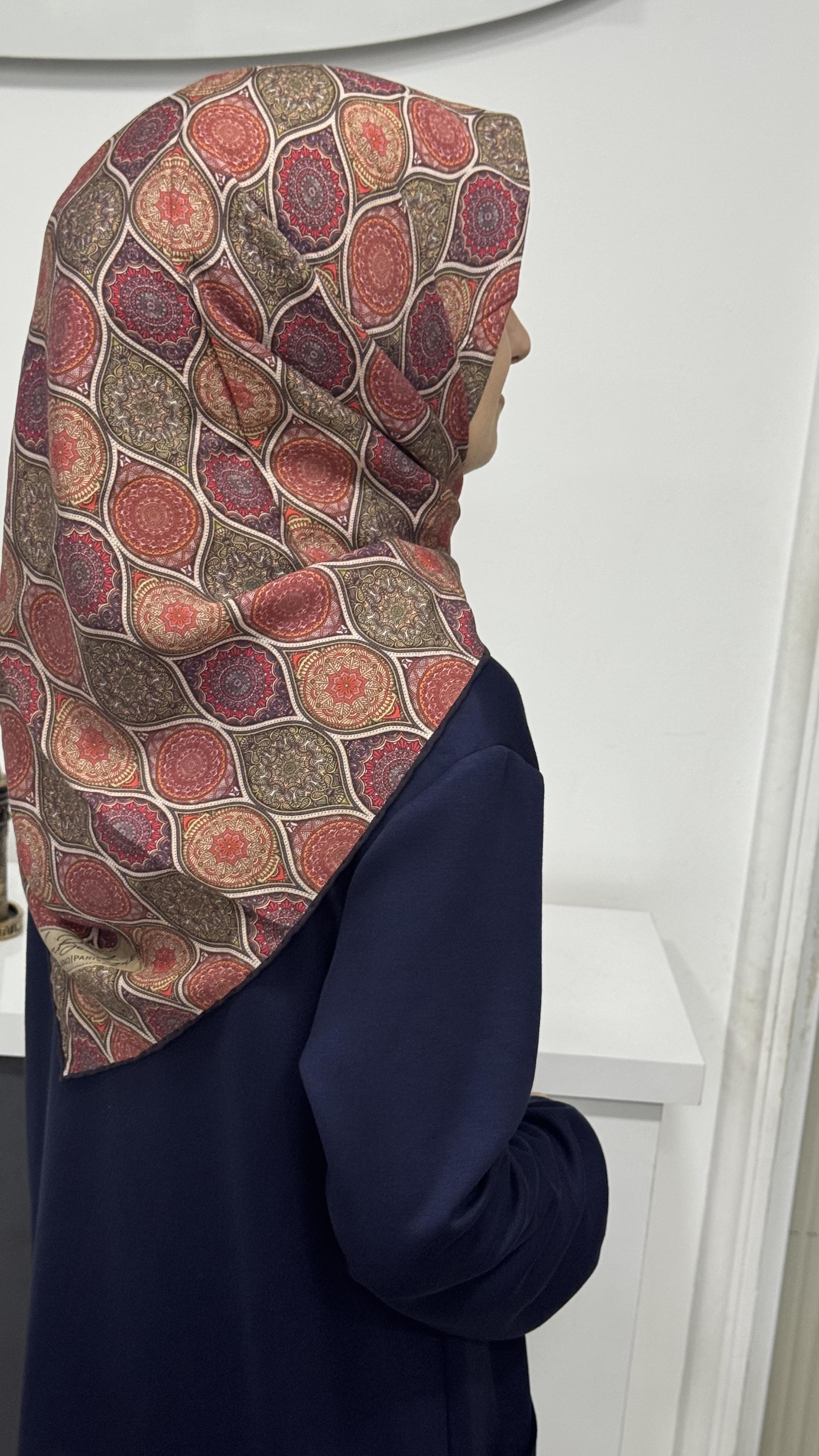 LA BOUTIQUE GÜZ EŞARP