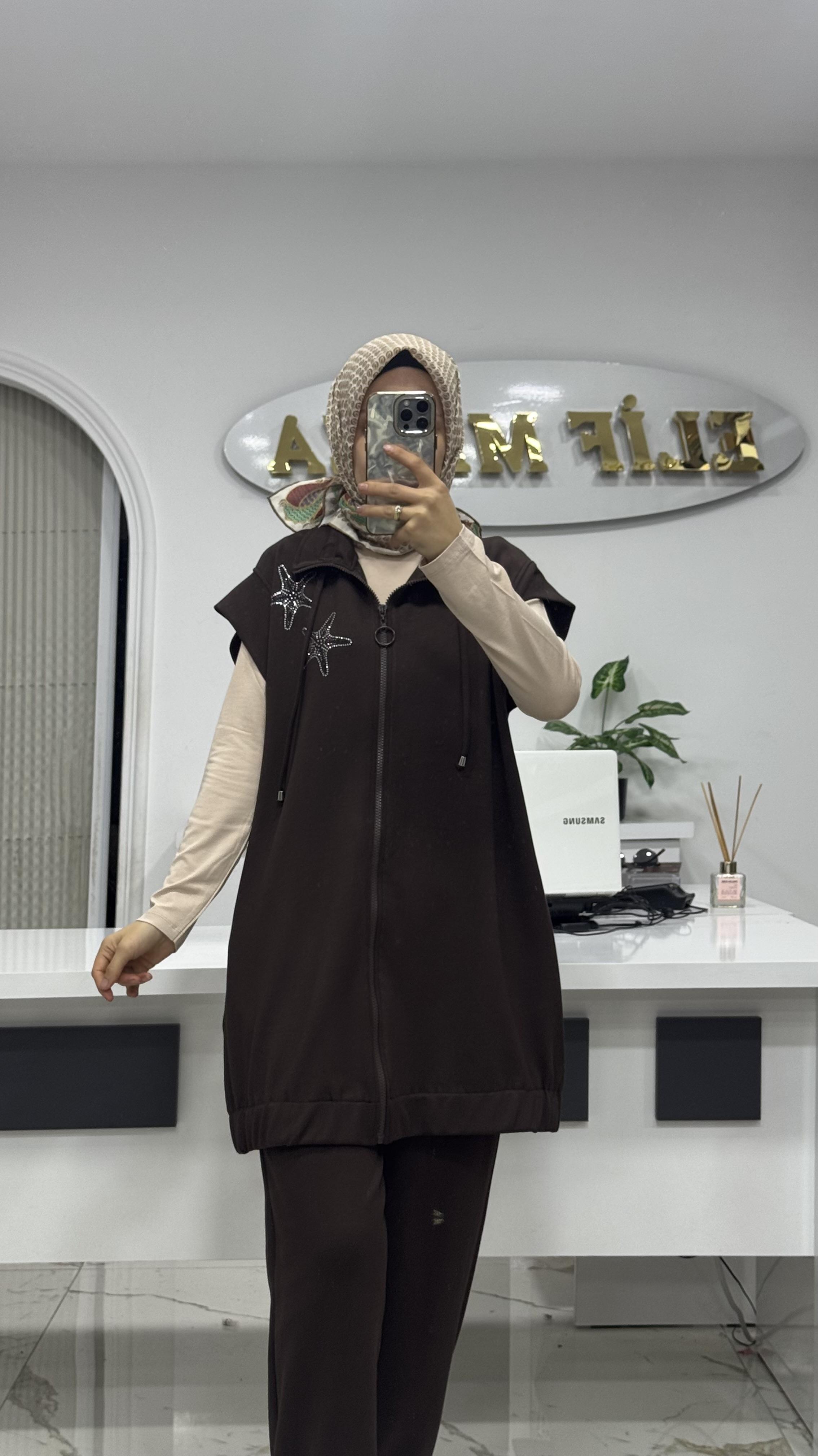 NOSHE YELEKLİ TAKIM KAHVERENGİ