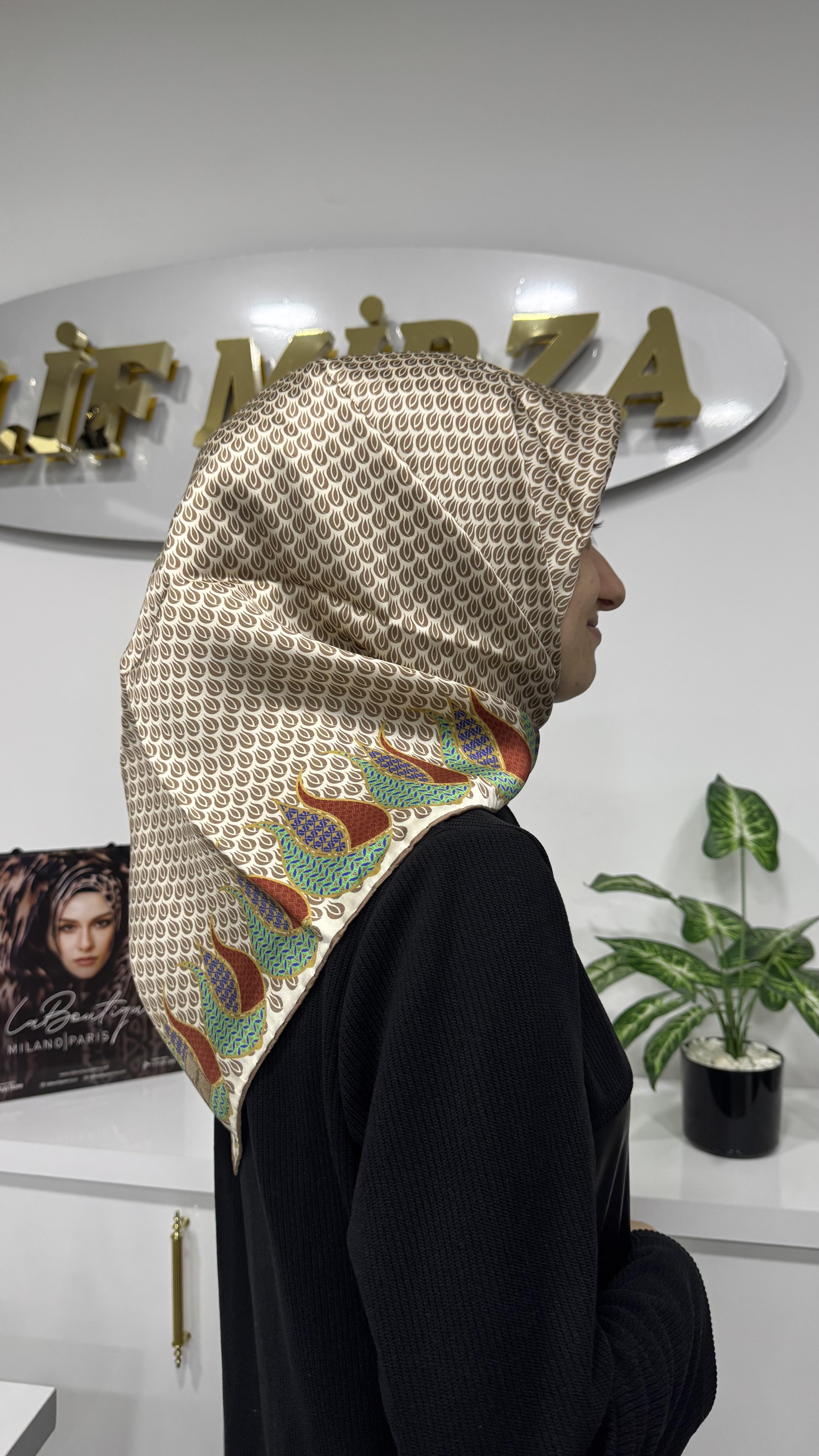 LA BOUTIQUE SURA İPEK EŞARP