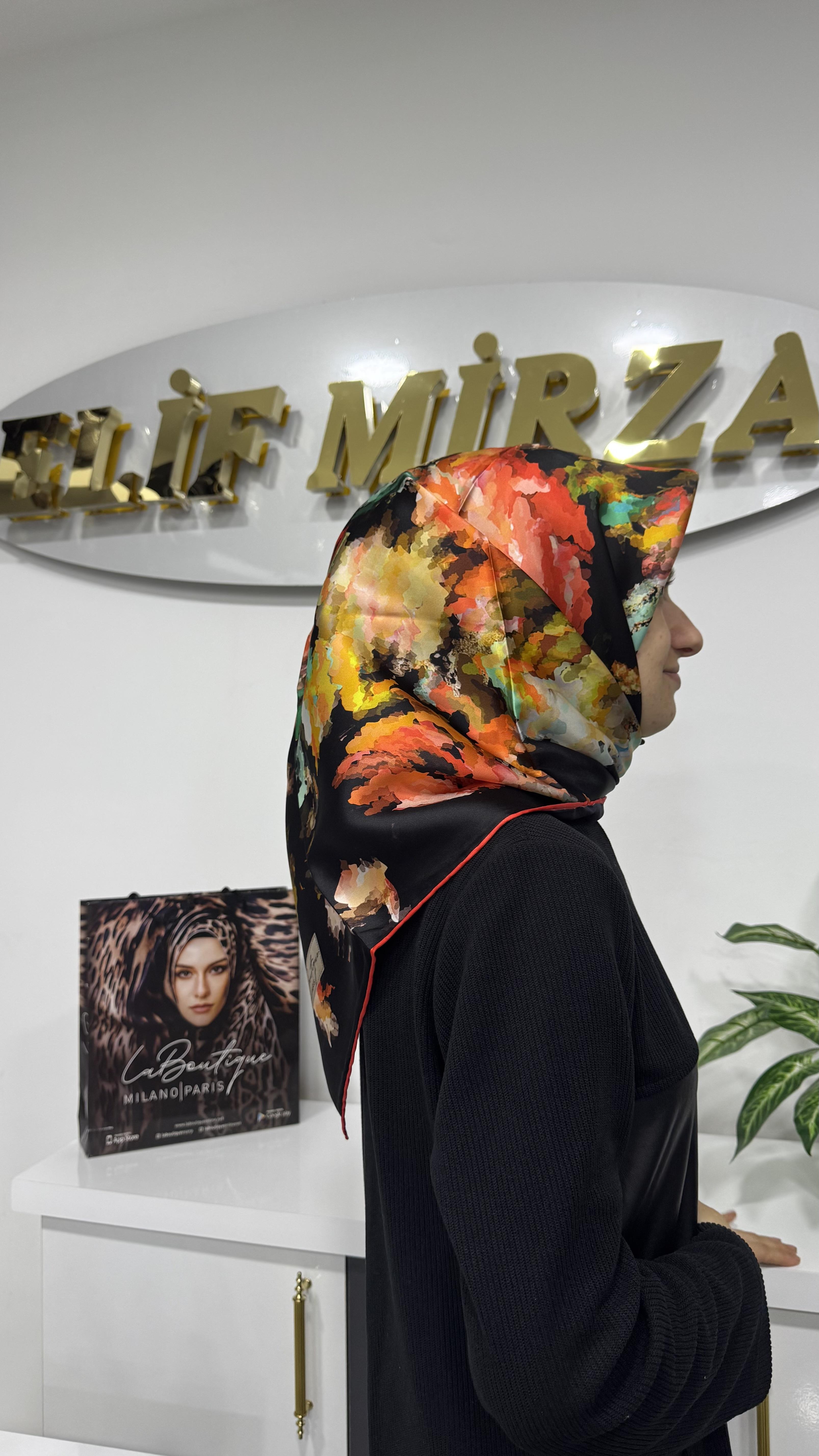 LA BOUTIQUE SURA İPEK EŞARP