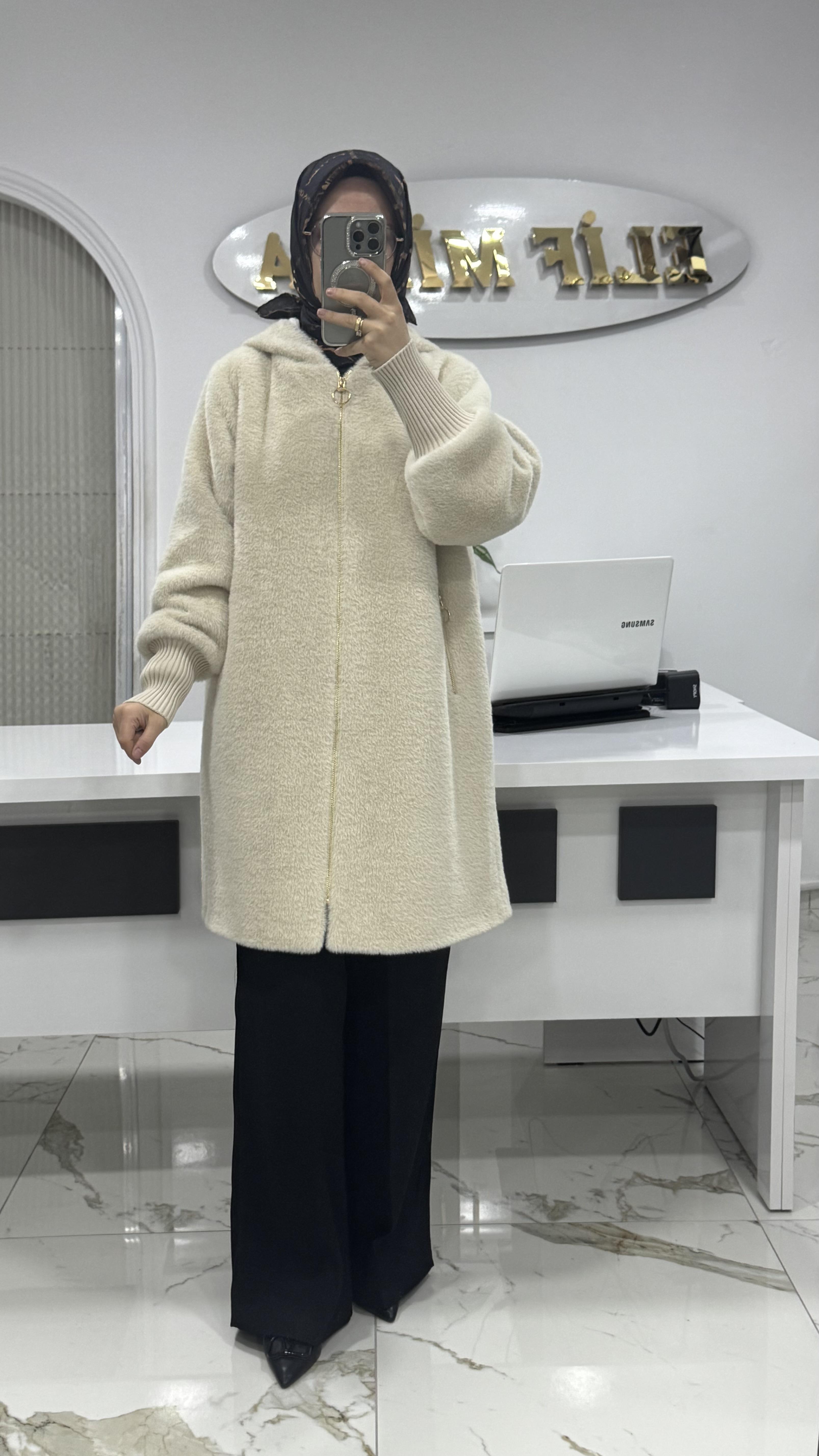 PREMİUM KALİTE ANGORA KABAN KREM