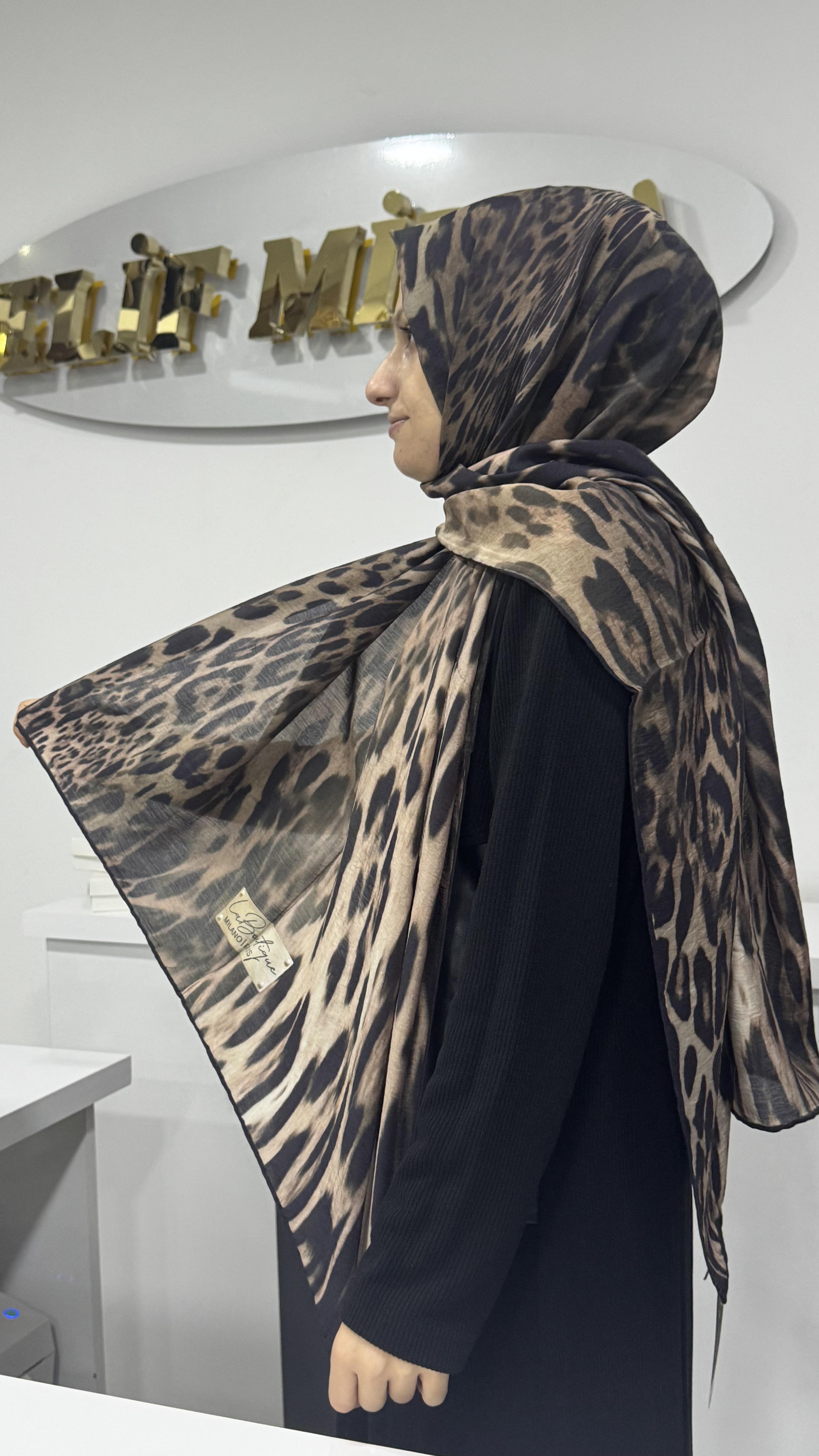 LA BOUTIQUE GÜZ ŞAL