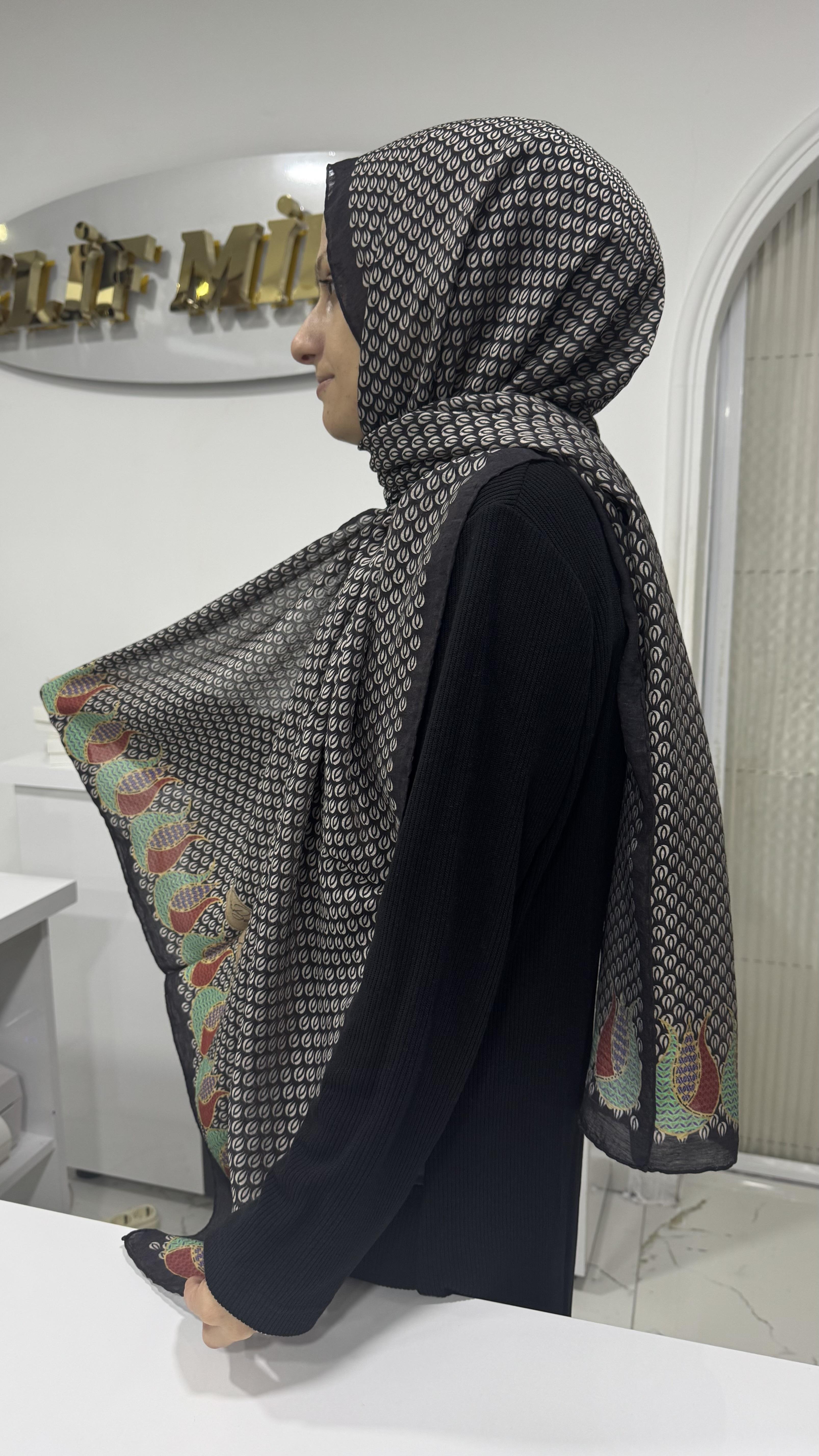 LA BOUTIQUE GÜZ ŞAL