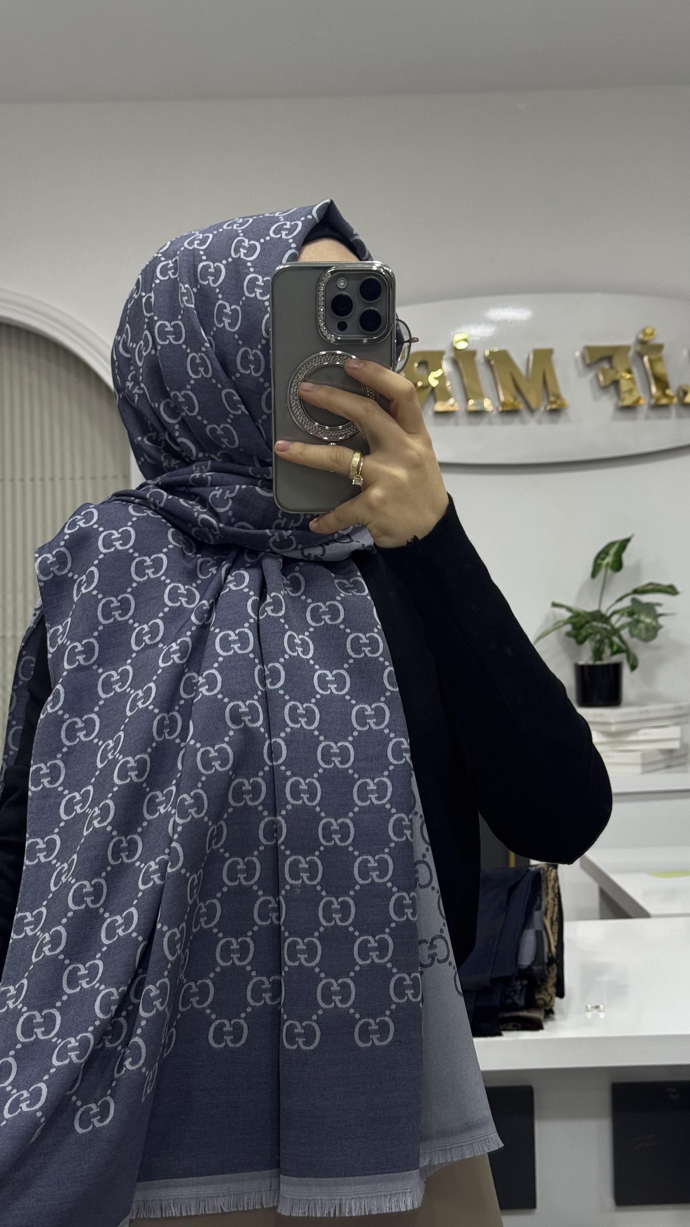 GUCCI ÇİFT TARAFLI ŞAL