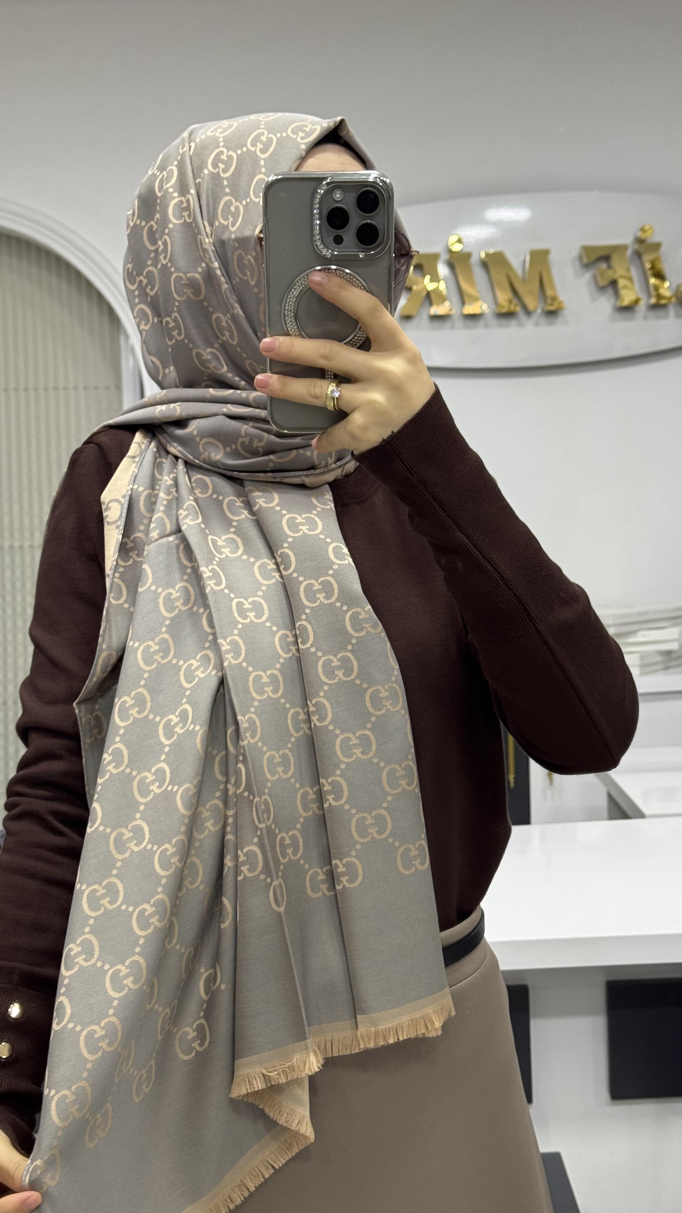 GUCCI ÇİFT TARAFLI ŞAL