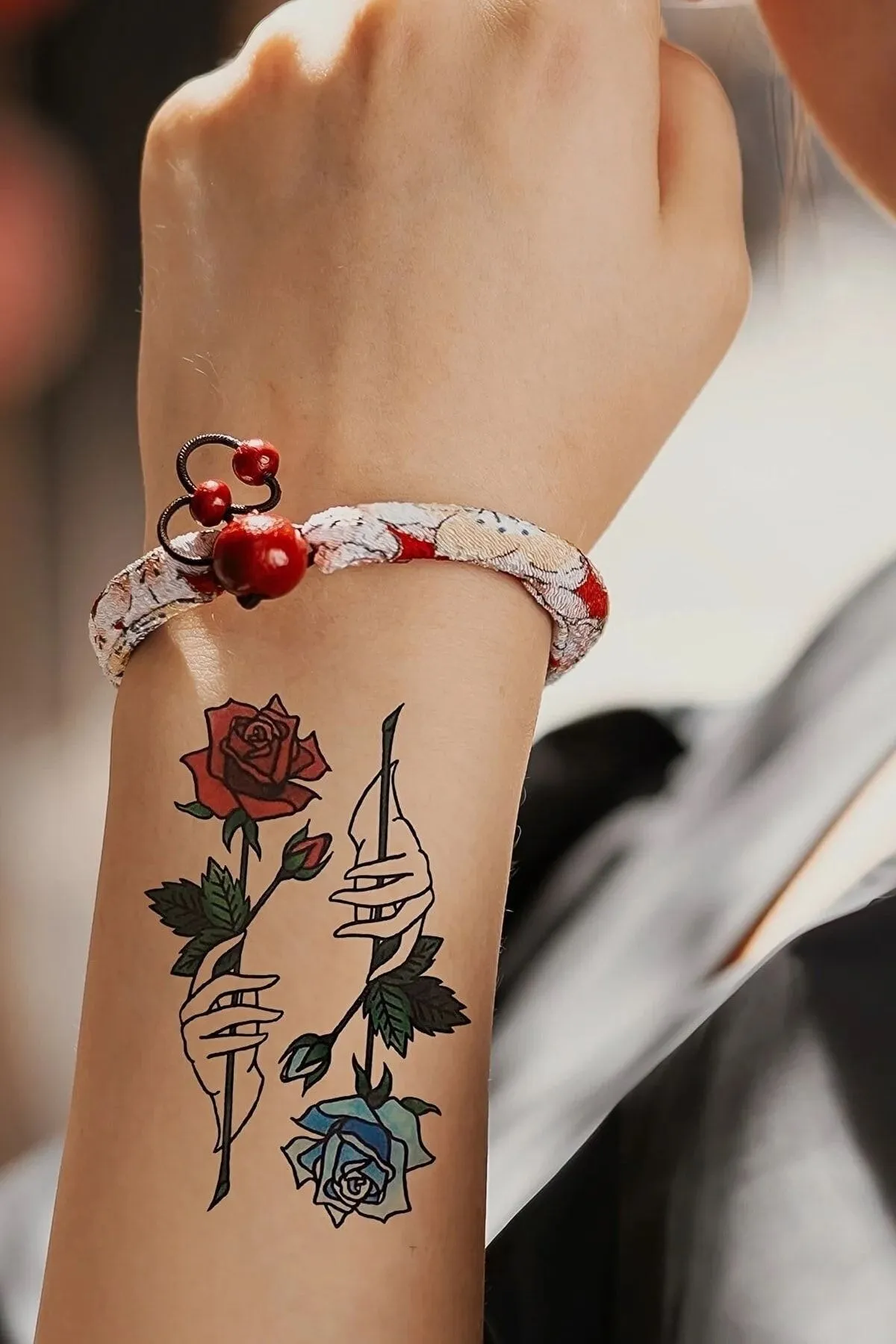 Kırmızı Gül ve Mavi Gül Dövmesi Ense, Göğüs, Bilek, Kol, Bacak, Boyun, Sırt Geçici Dövme, Tattoo
