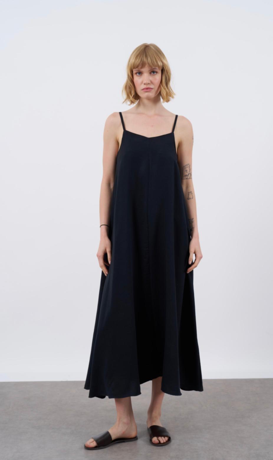 KADIN ASKILI BASİC UZUN ELBİSE SİYAH