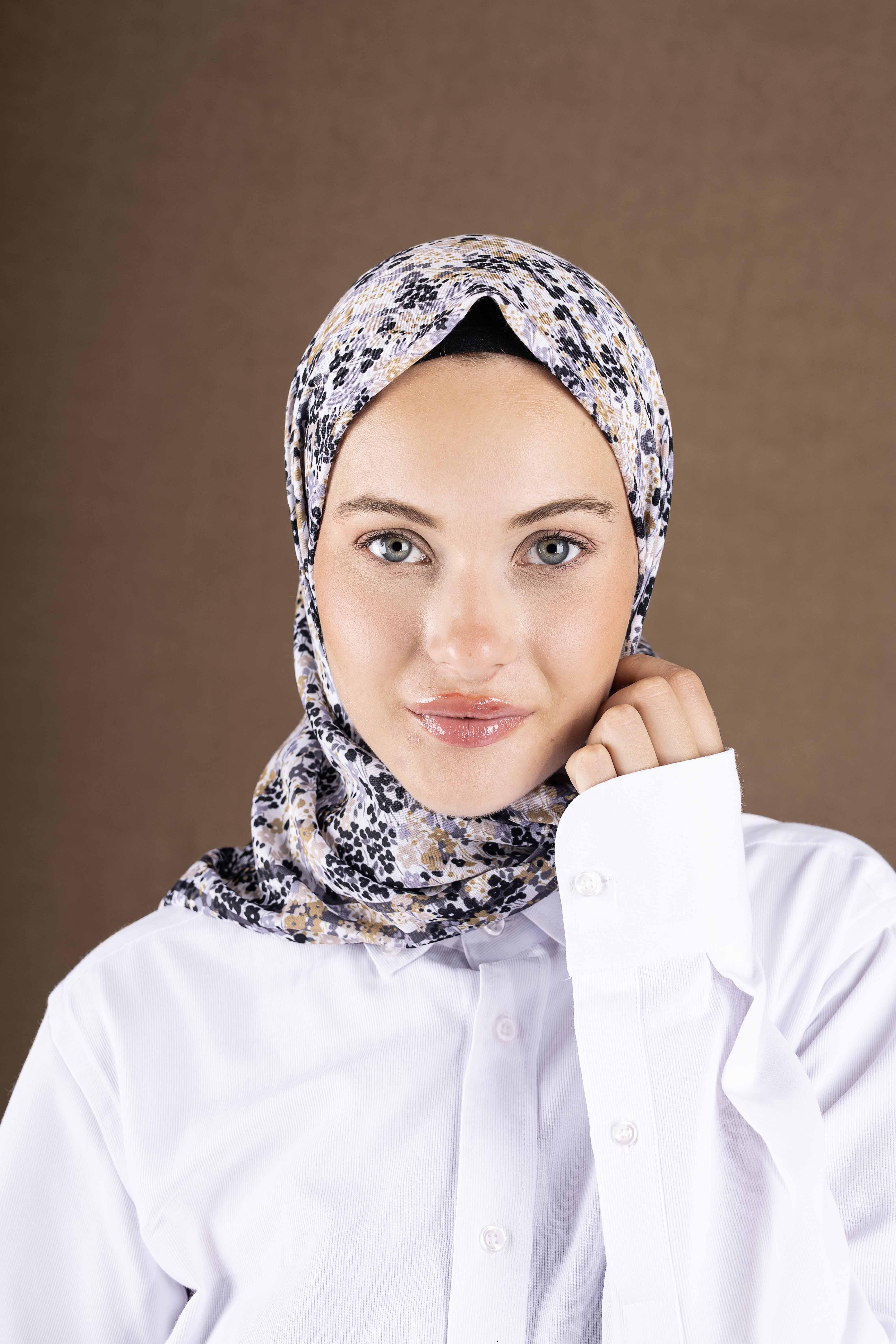 Desenli Soft Eşarp Koleksiyonu Çiçek Desen