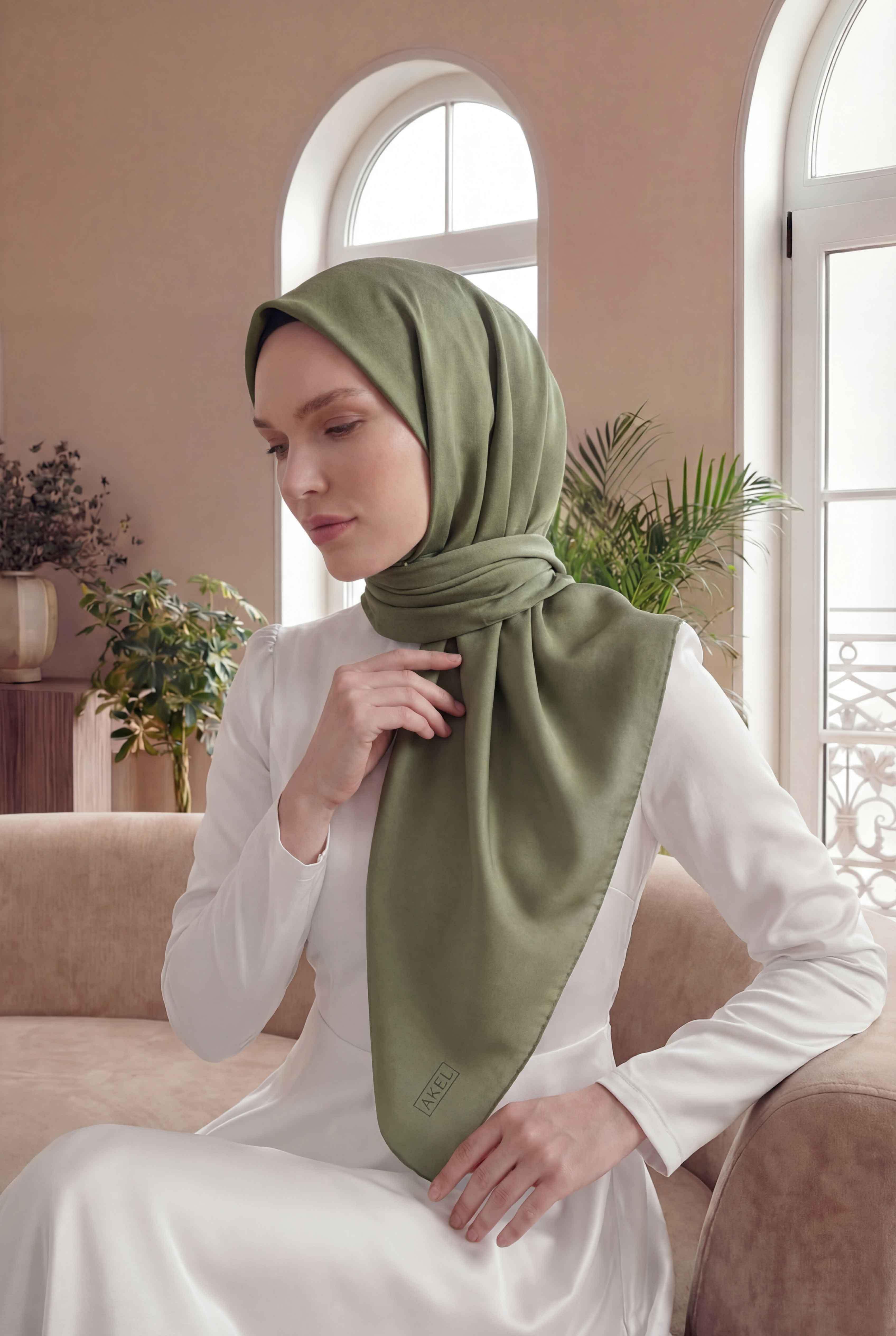 Düz Kristal Kumaş Eşarp - Kaymaz, Şık, Tok Duran | Günlük &amp; Abiye Uyumlu