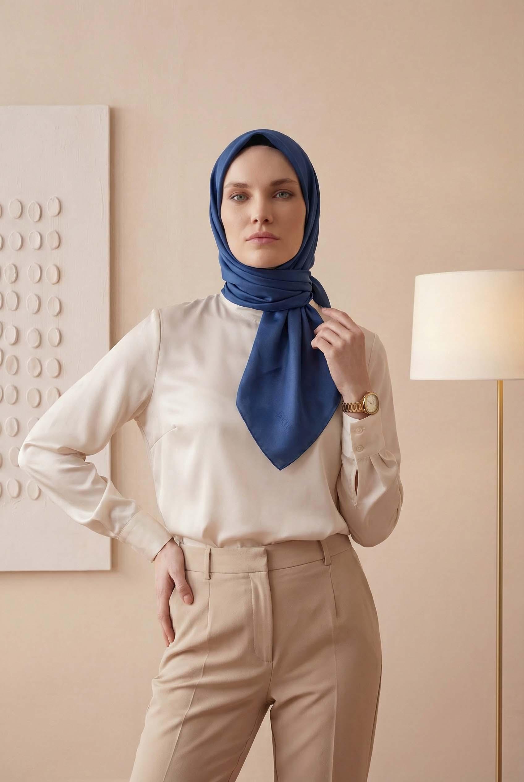 Düz Kristal Kumaş Eşarp - Kaymaz, Şık, Tok Duran | Günlük &amp; Abiye Uyumlu