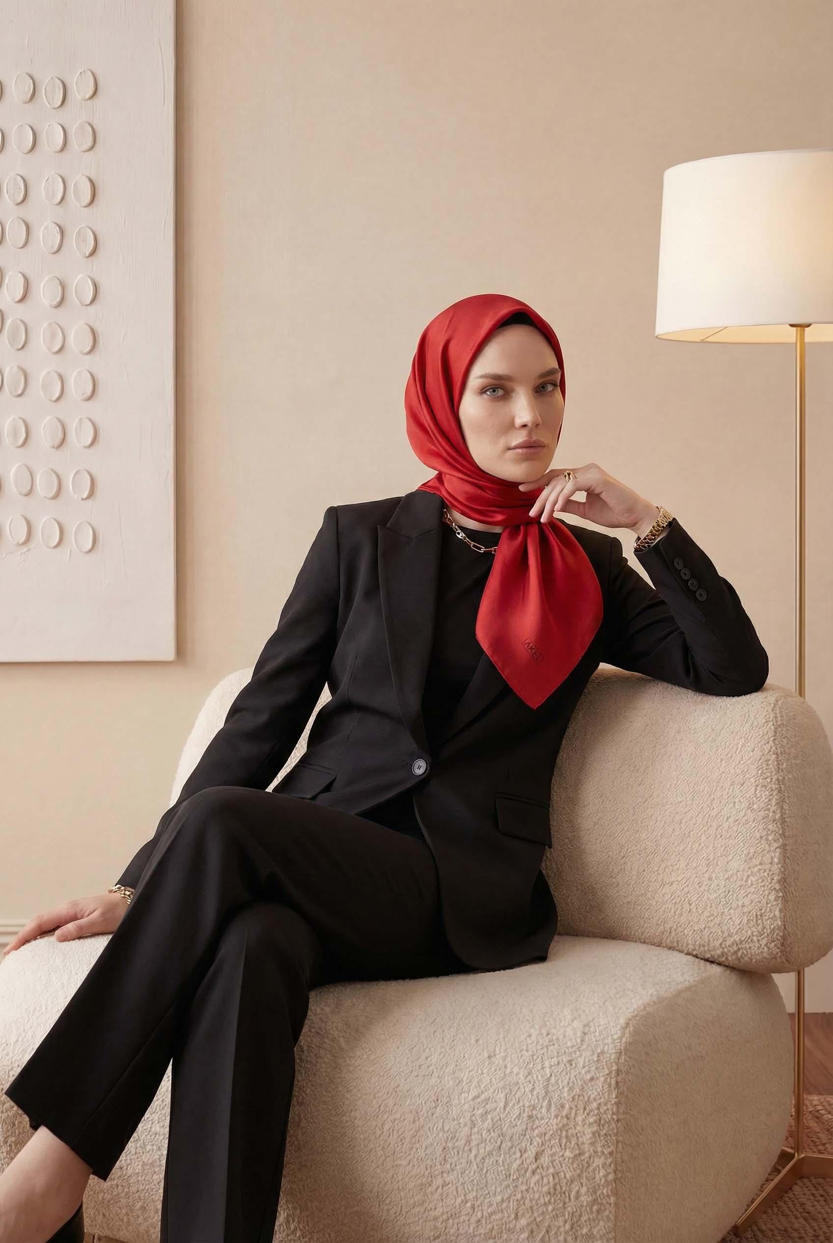 Düz Kristal Kumaş Eşarp - Kaymaz, Şık, Tok Duran | Günlük &amp; Abiye Uyumlu