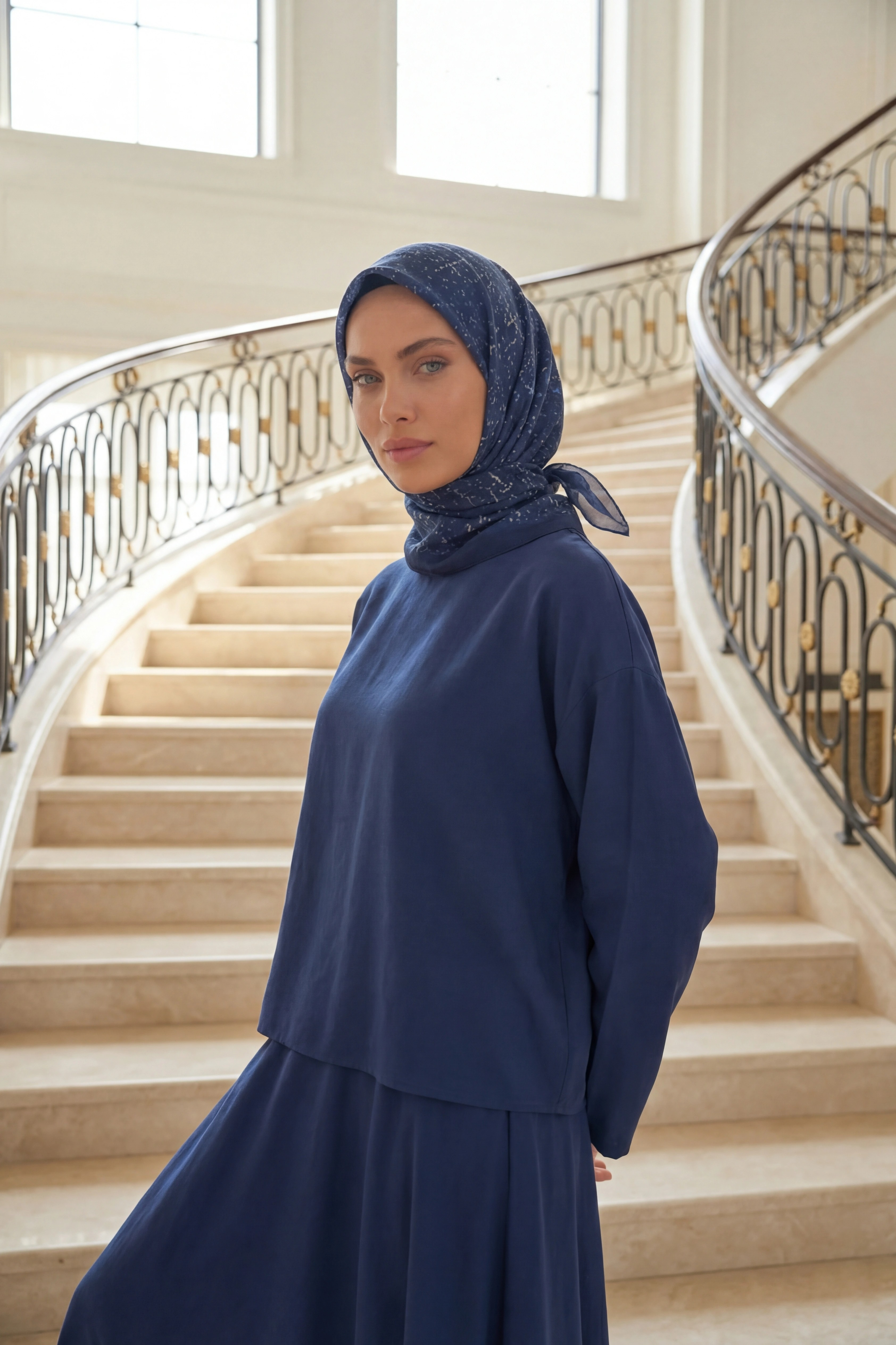 Dijital Soft Noktasal Desen Eşarp