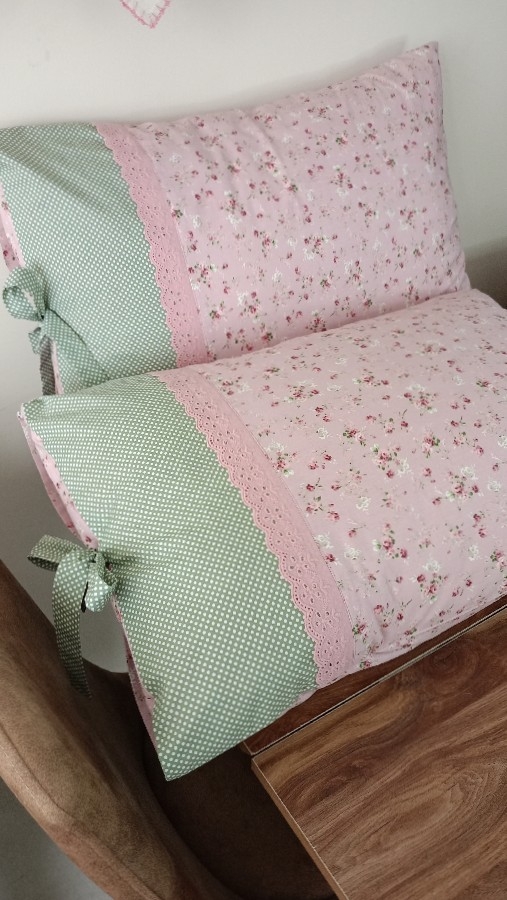 şirin yastık kılıfı