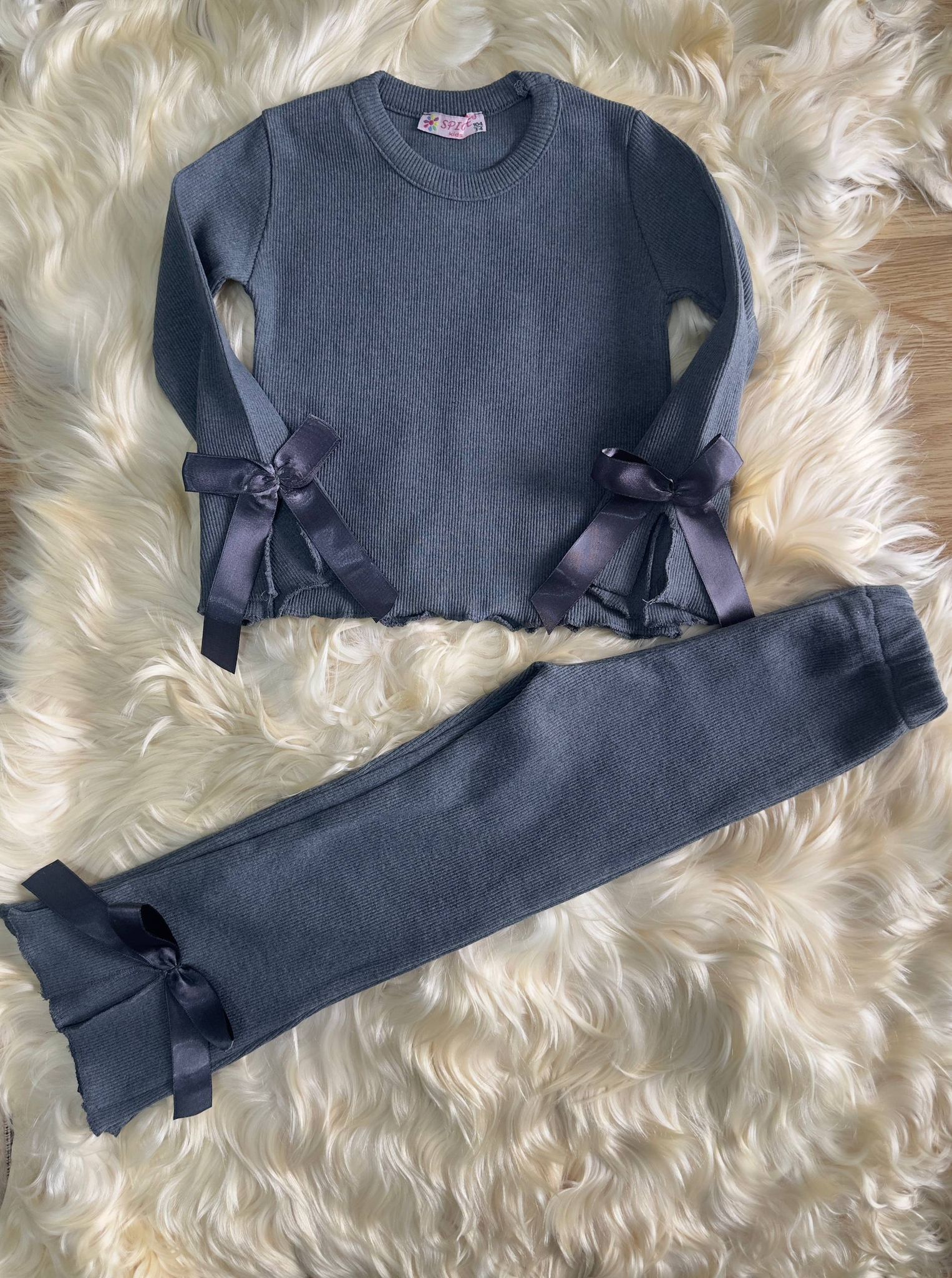 gri ribana ikili takım