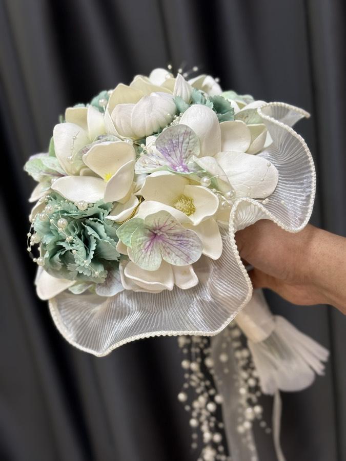 Su yeşili incili buket