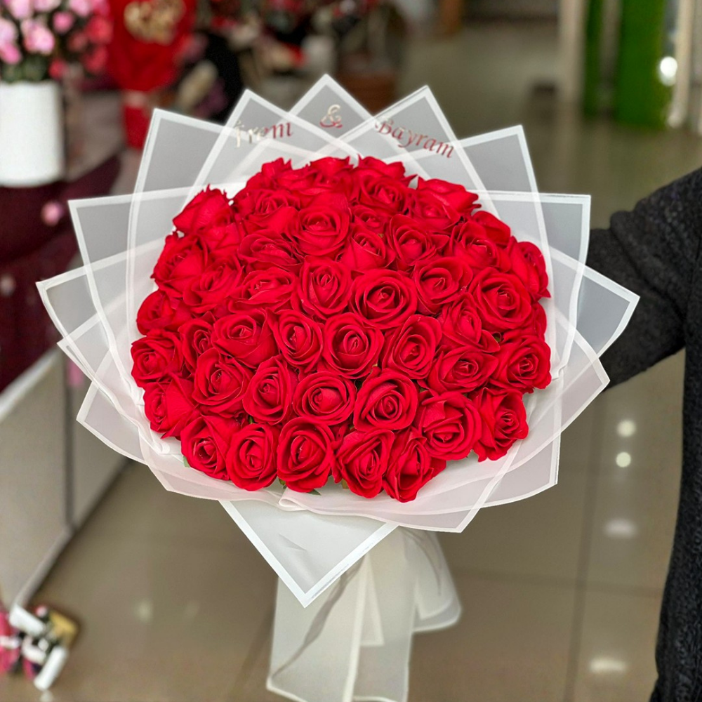 Büyük Boy Kırmızı Gül Buketi