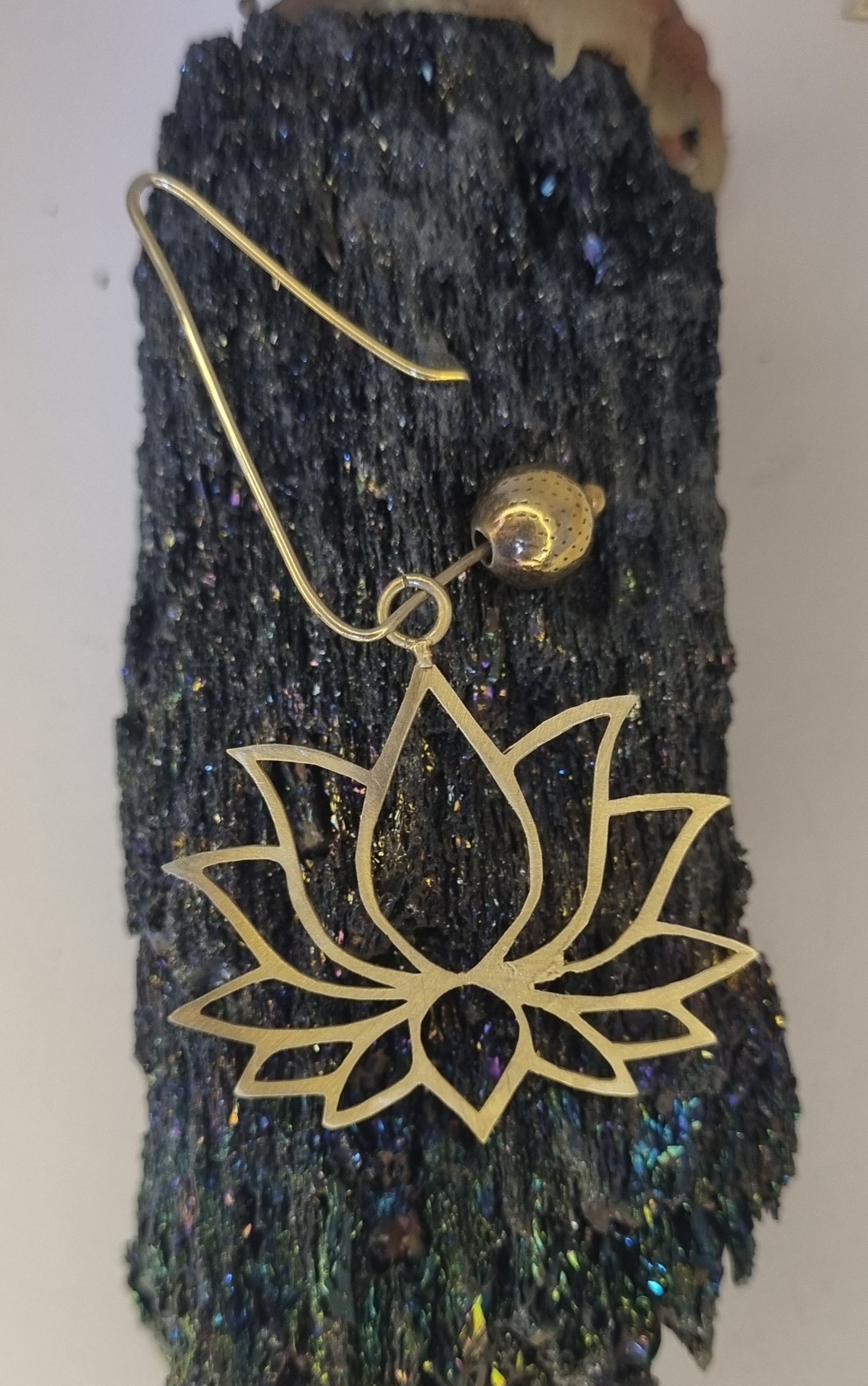 Küpe Lotus 1