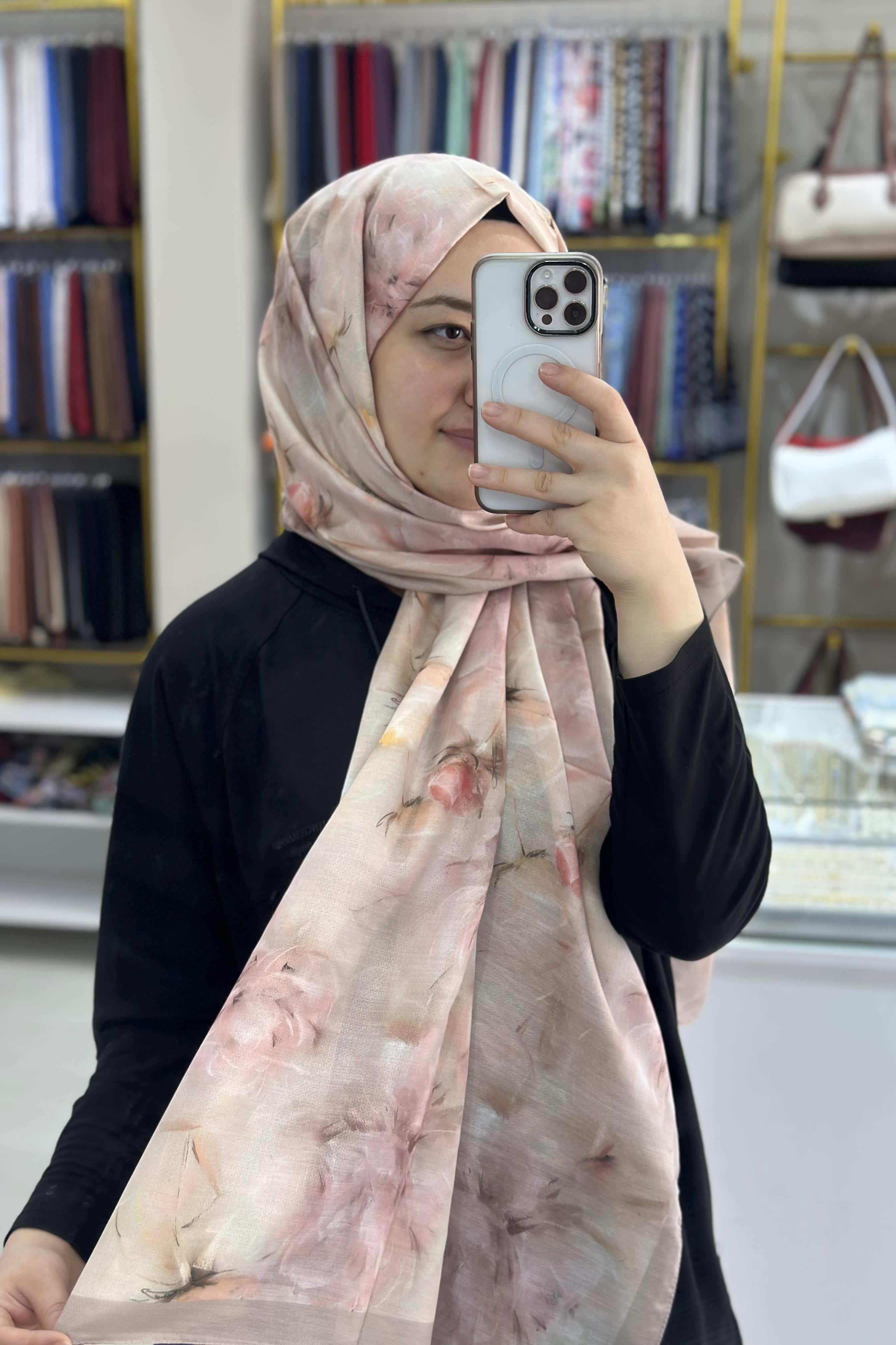 Pembe-Krem Desenli Soft Şal
