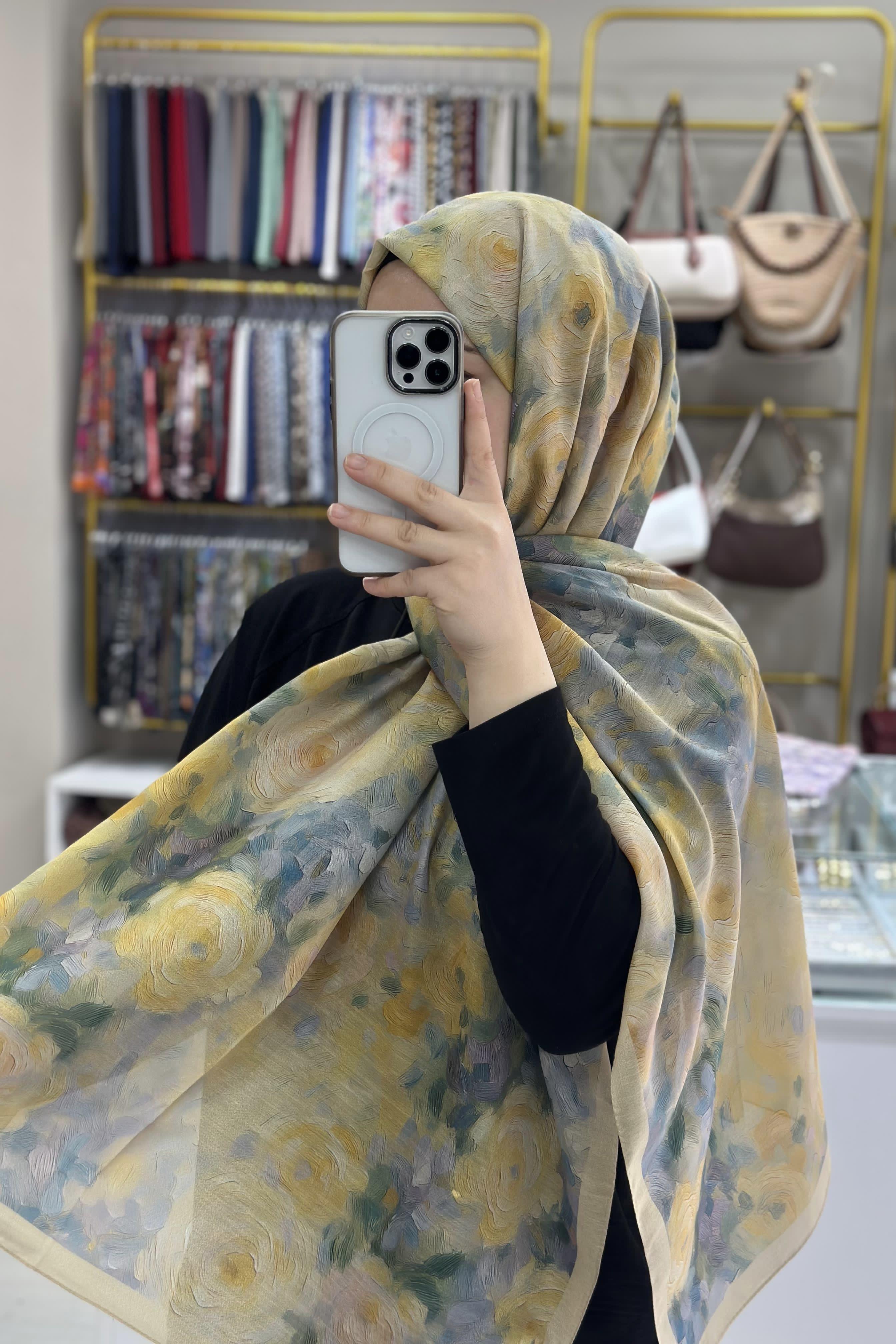 Sarı Çiçek Desenli Soft Şal