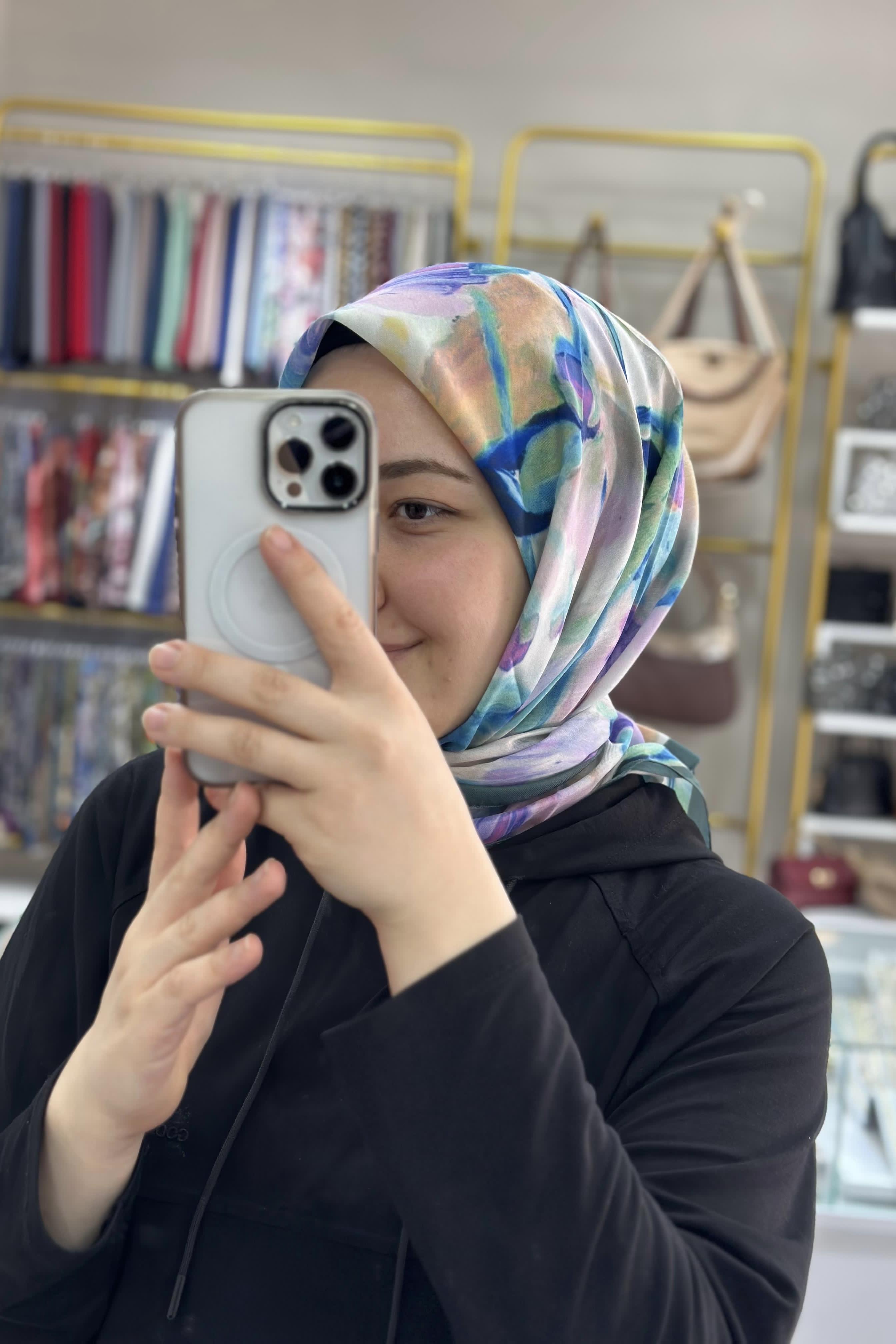 Mavi-Mor Boya Desen Soft Eşarp