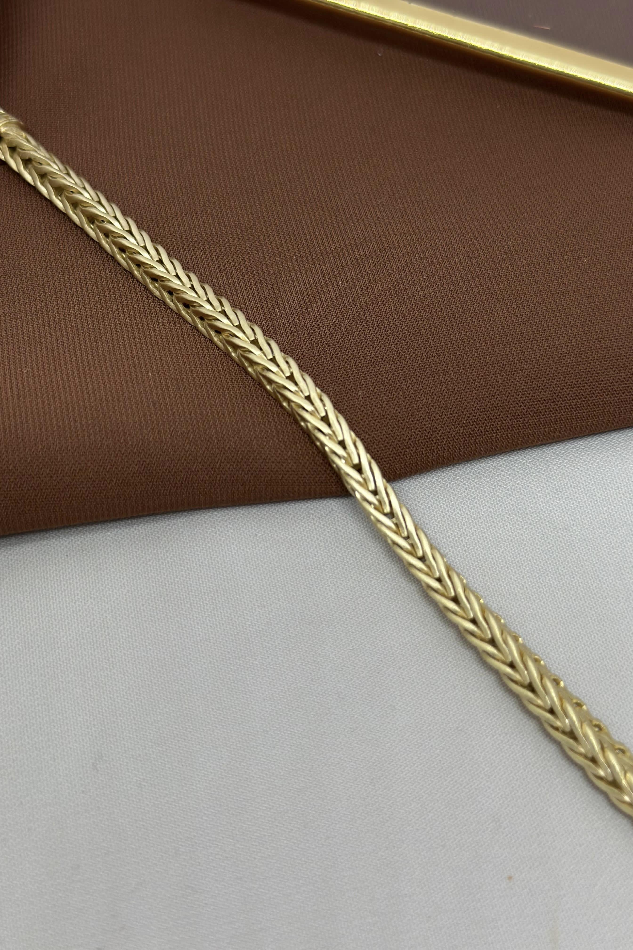 Başak Model Gold Vip Bileklik