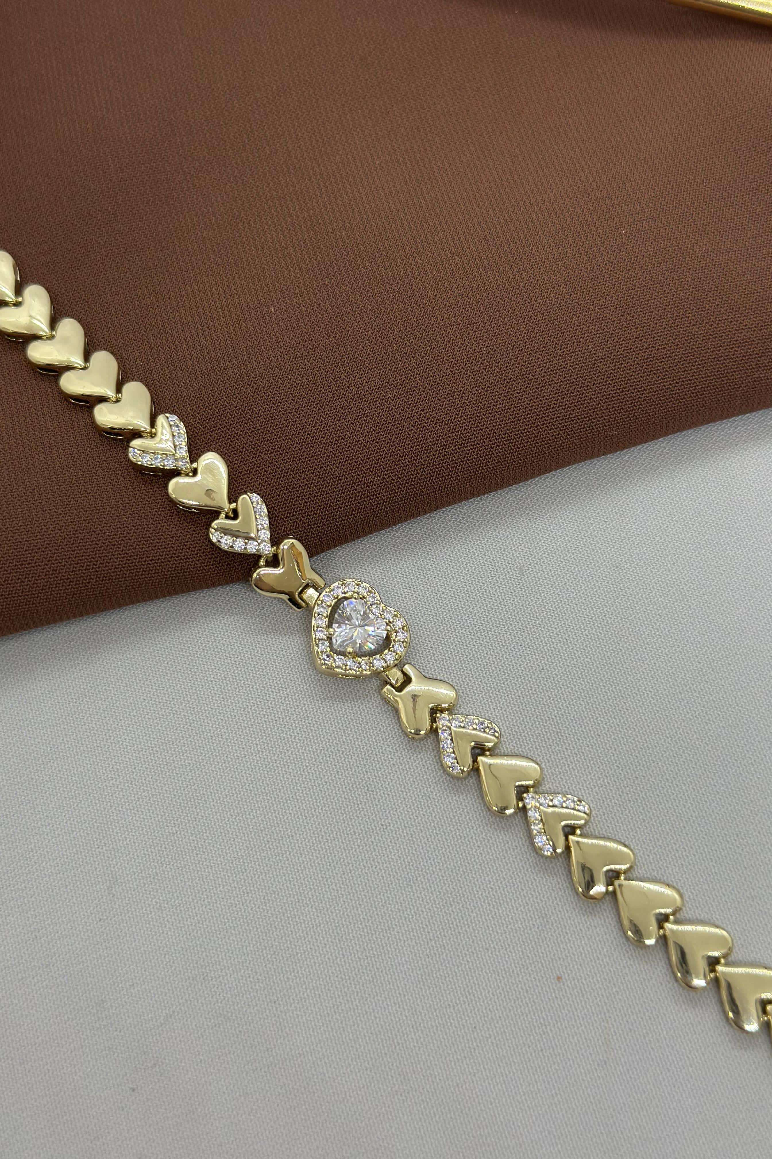 Kalpli Başak Model Gold Vıp Bileklik
