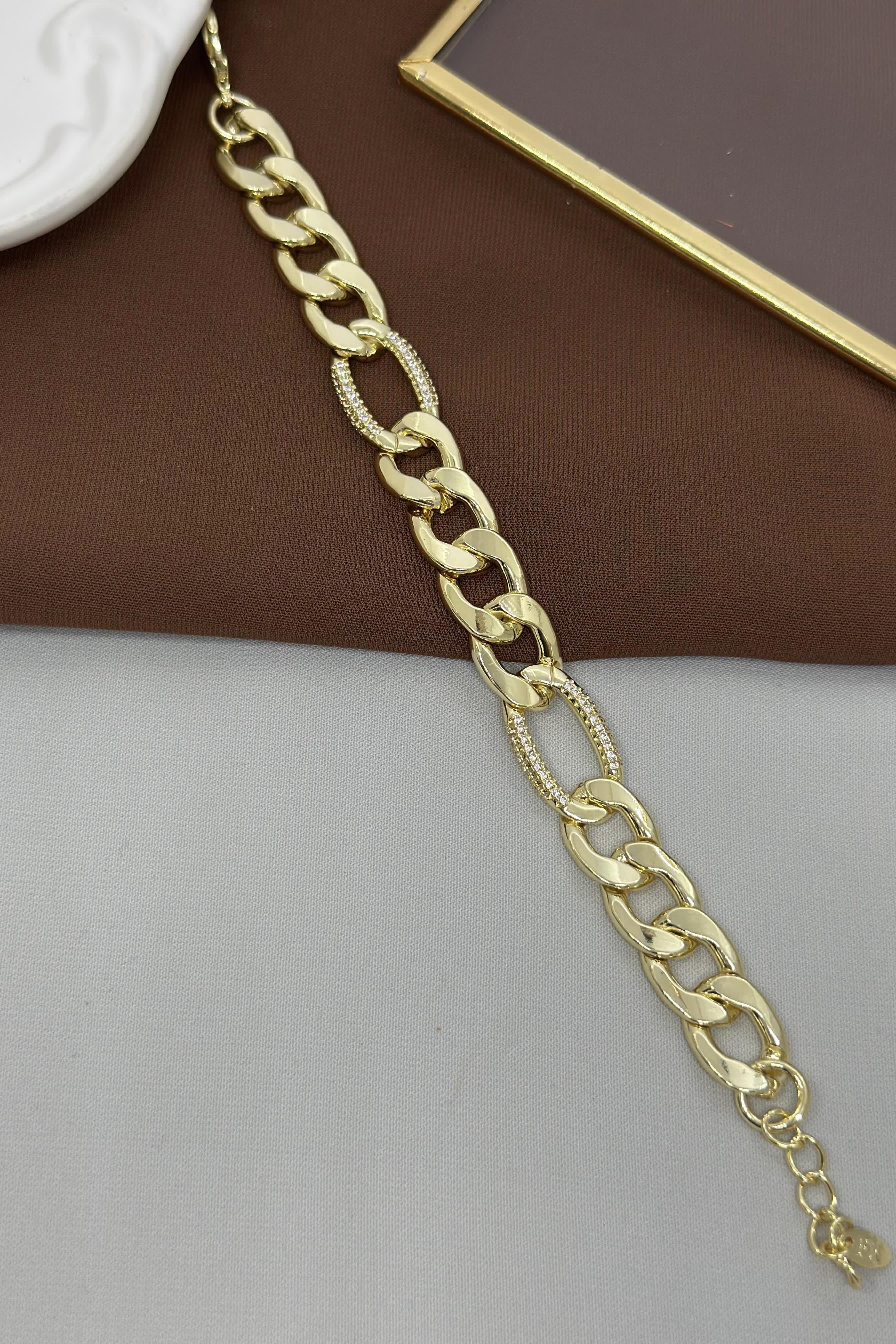 Gurmet Model Gold Vip Bileklik