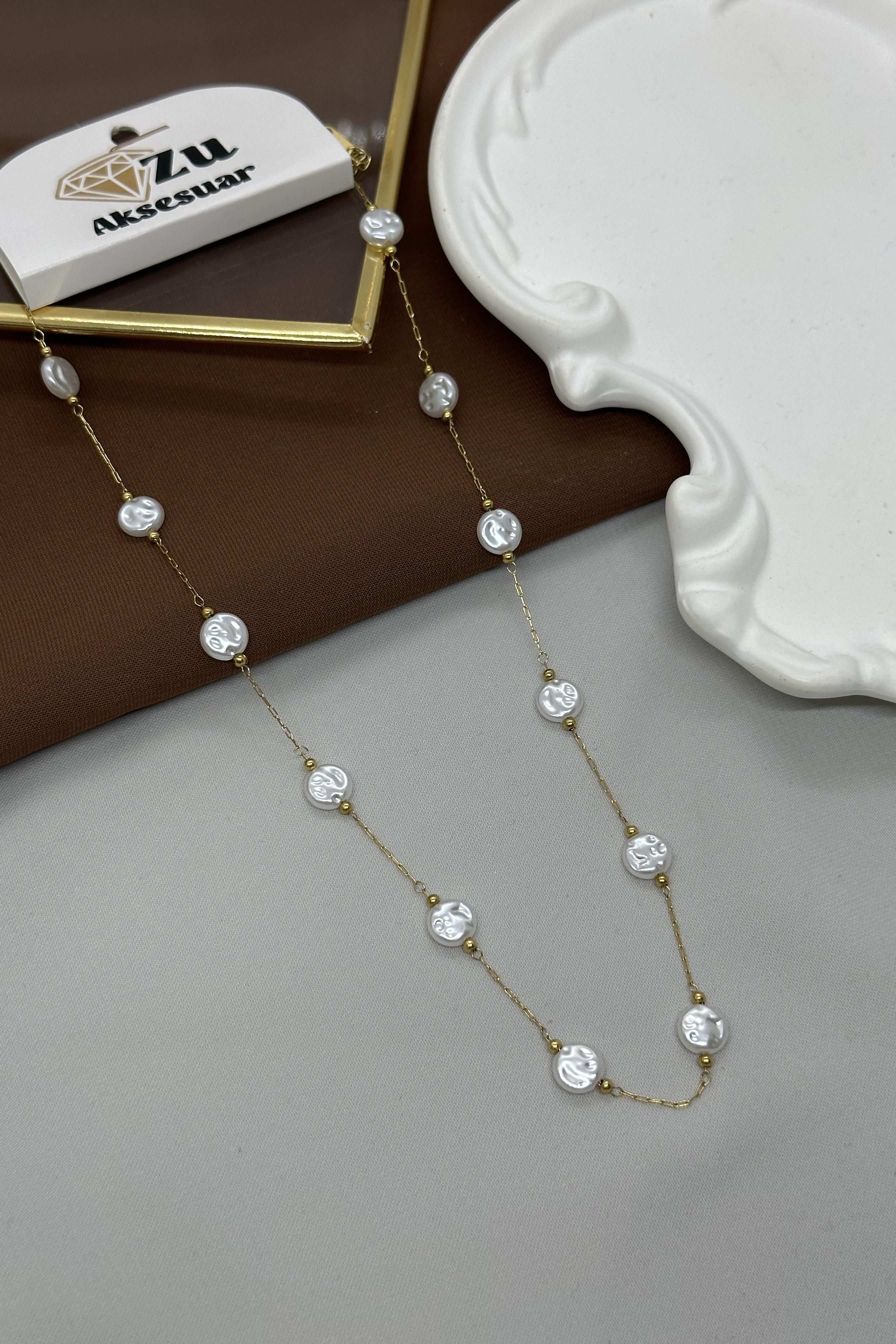 İnci Model Gold Çelik Kolye
