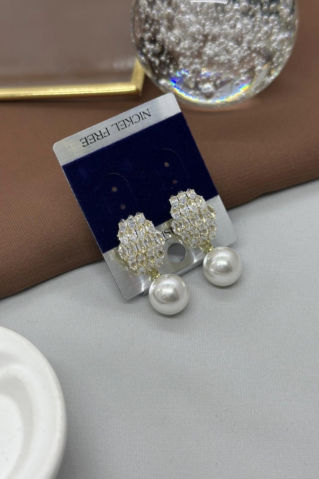 İnci Model Taşlı Gold Küpe