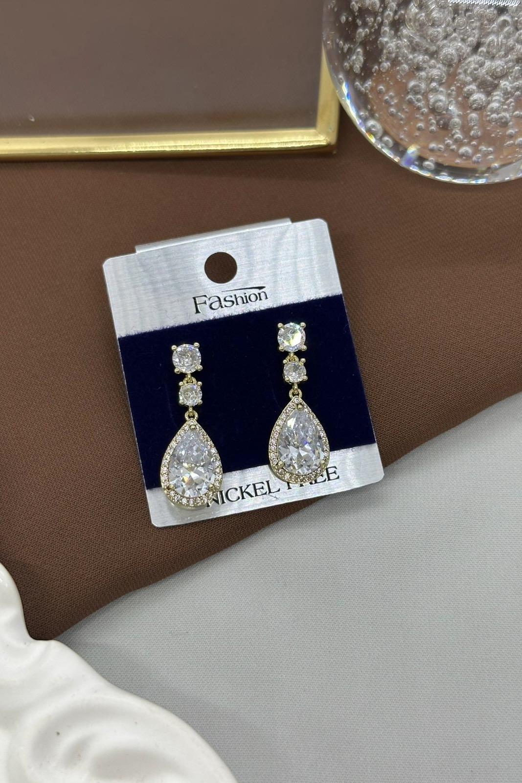 Taşlı Damla Model Gold Küpe