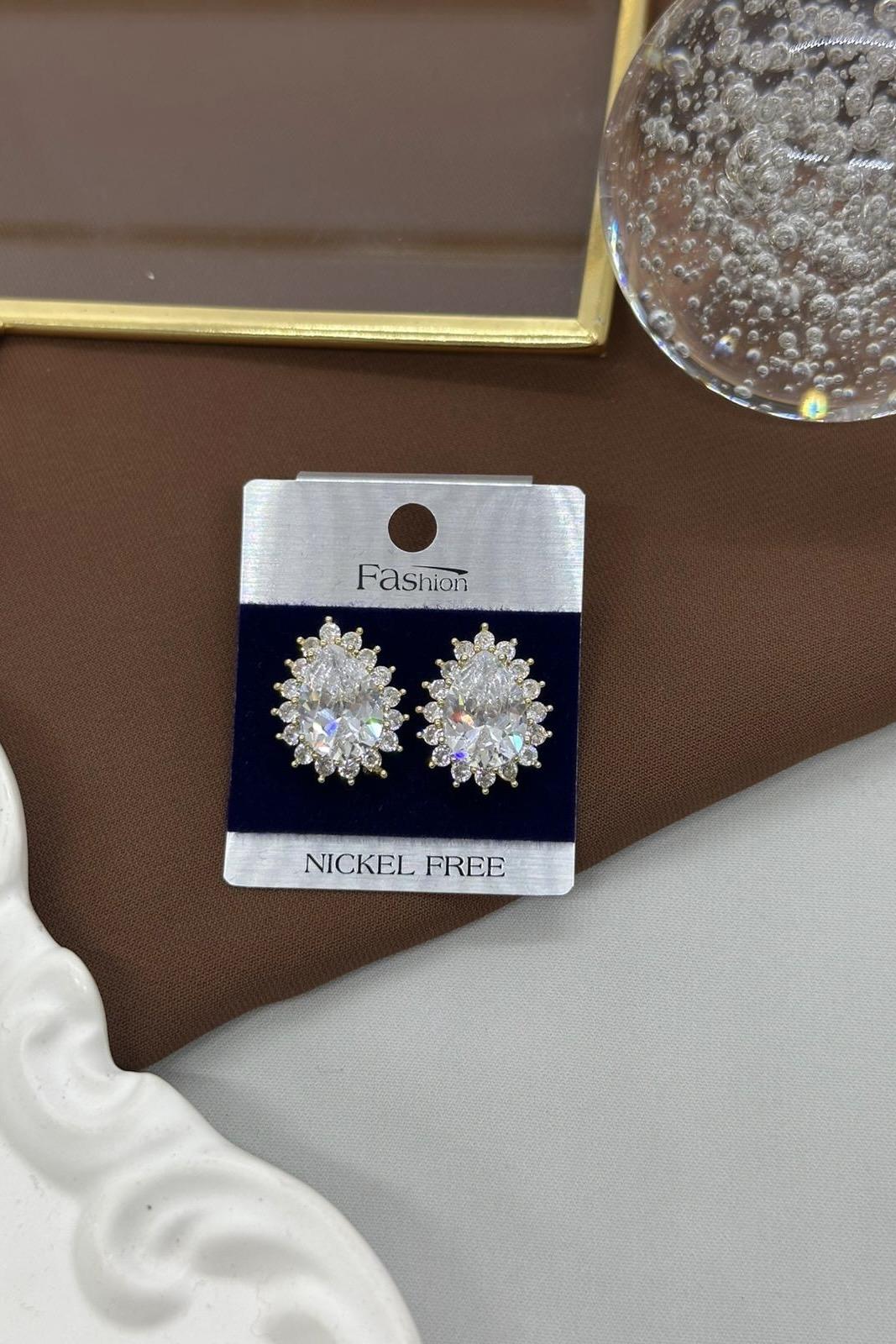 Taşlı Çiçek Model Gold Küpe