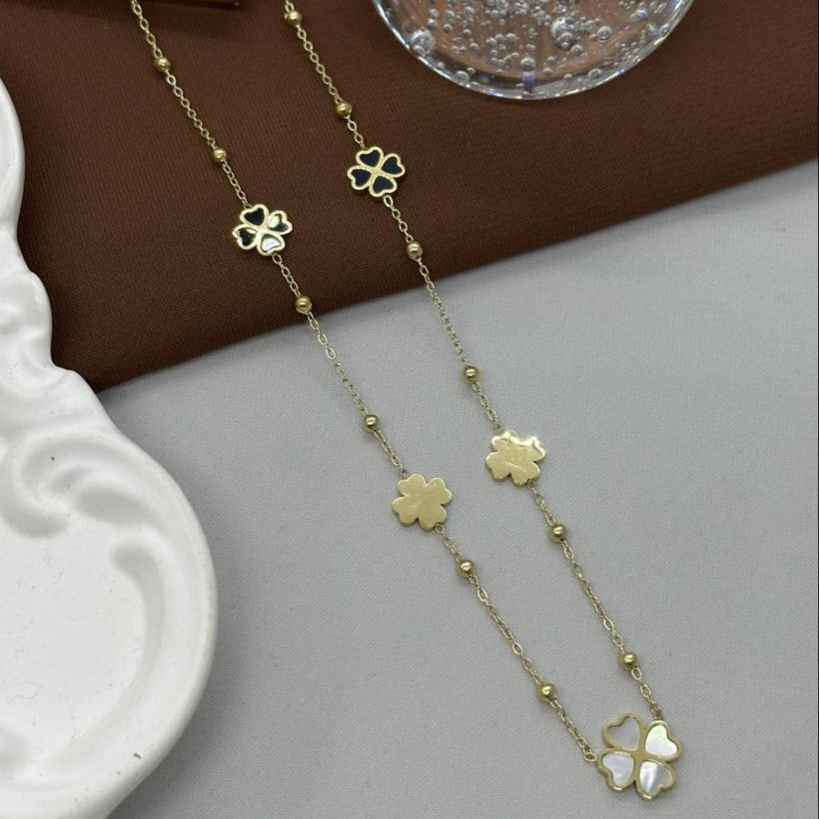 Yonca Model Gold Çelik Kolye