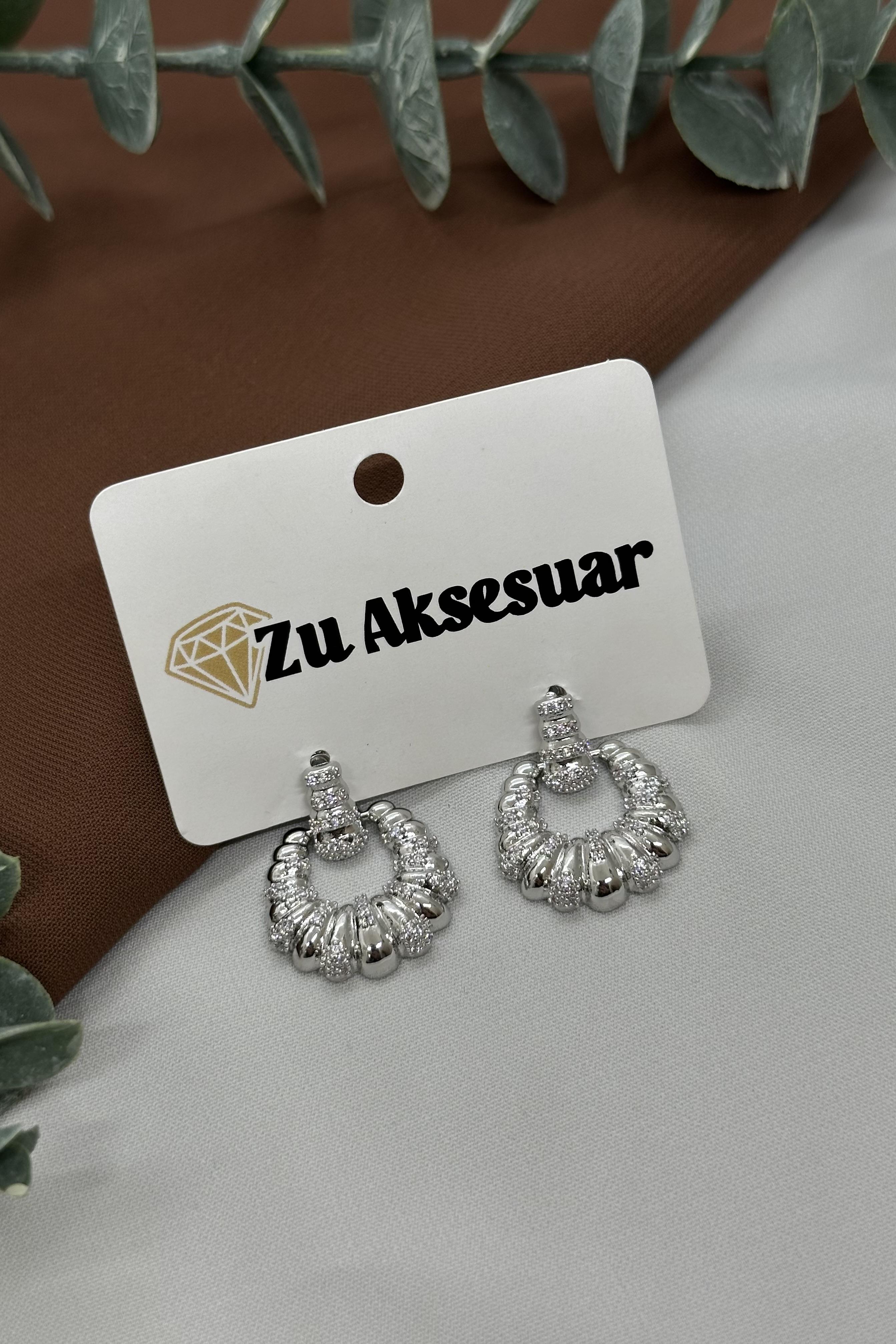 Taşlı Sılver Vıp Küpe