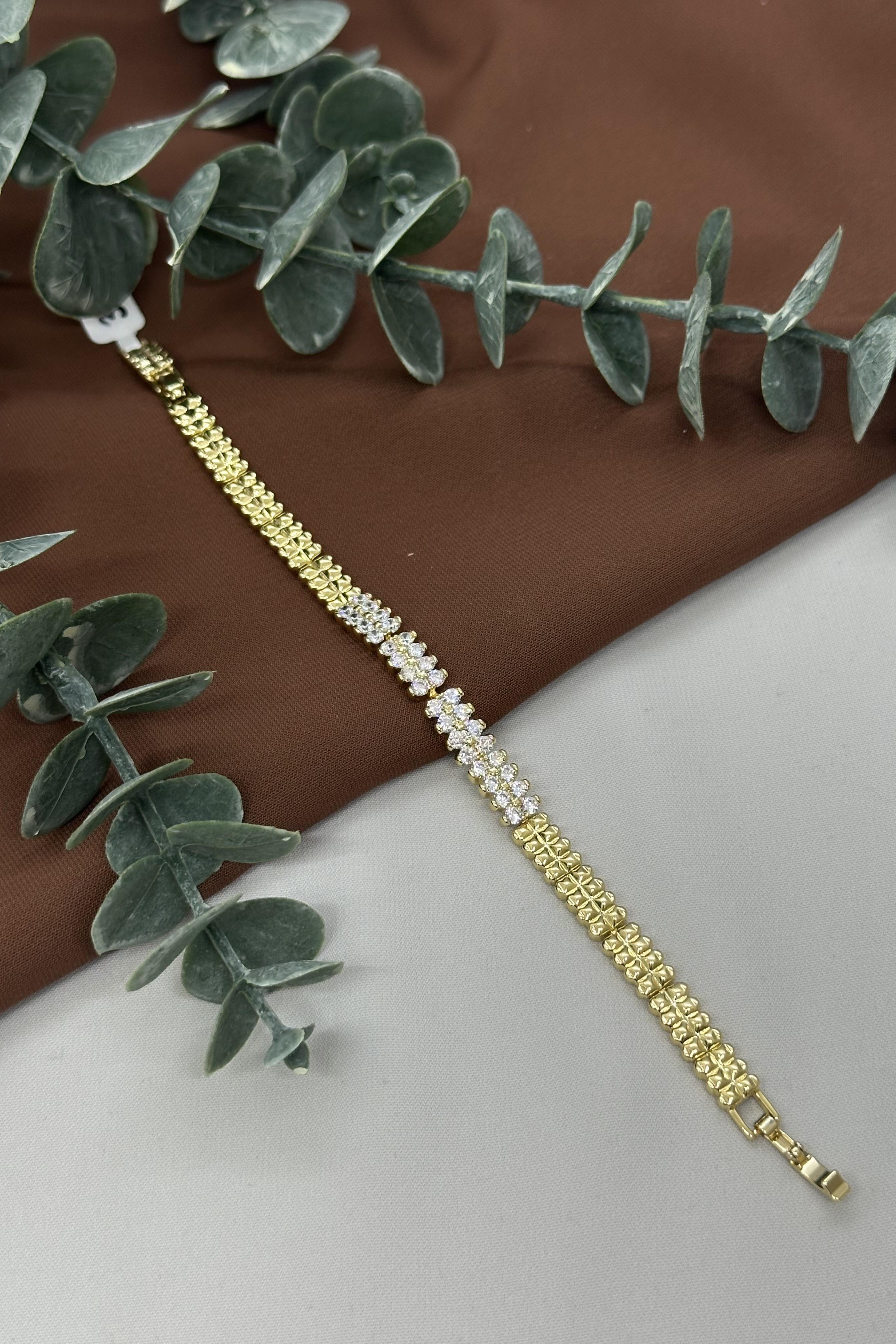 Taşlı Kordon Model Gold Vıp Bileklik