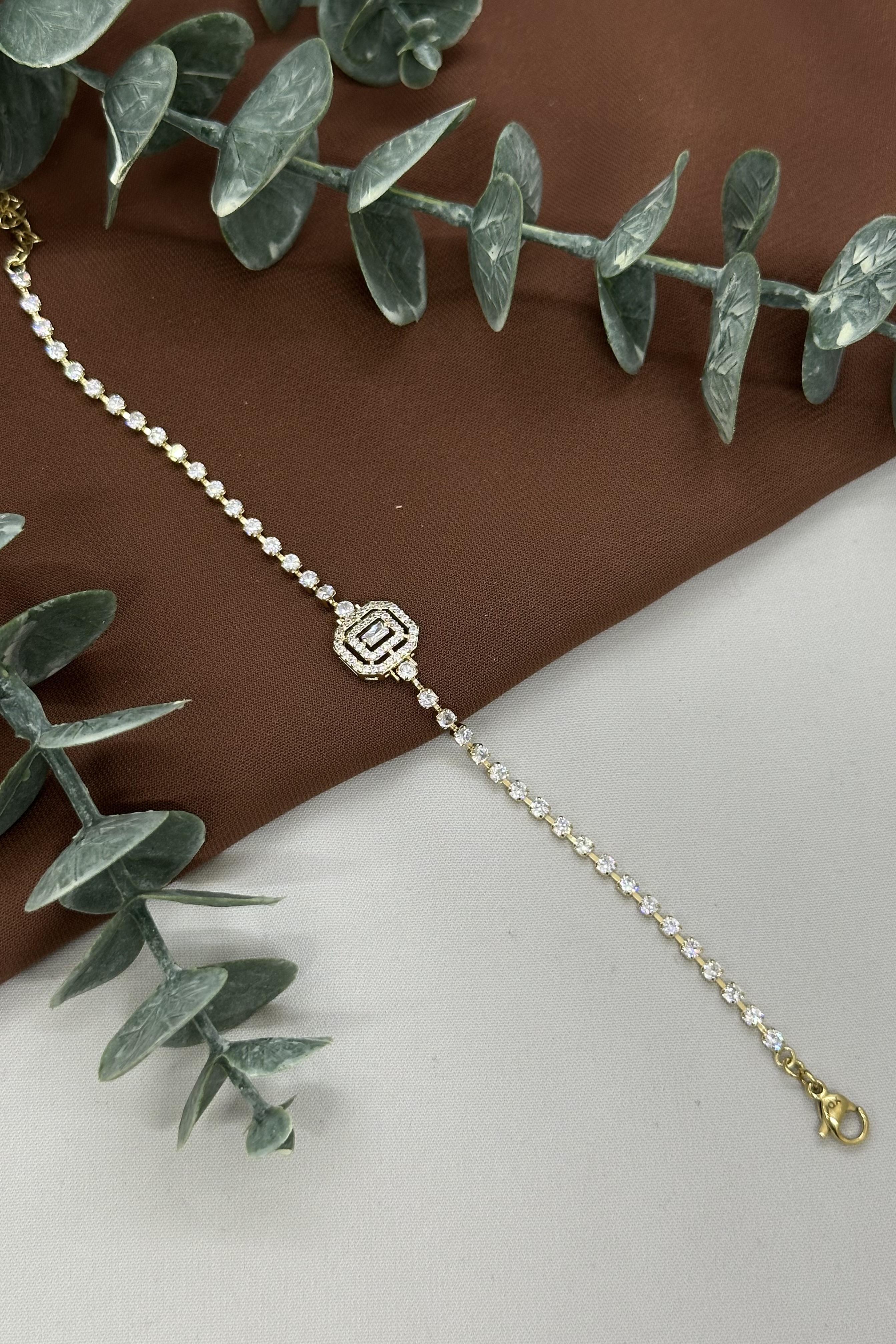 Baget Taşlı Gold Vıp Bileklik