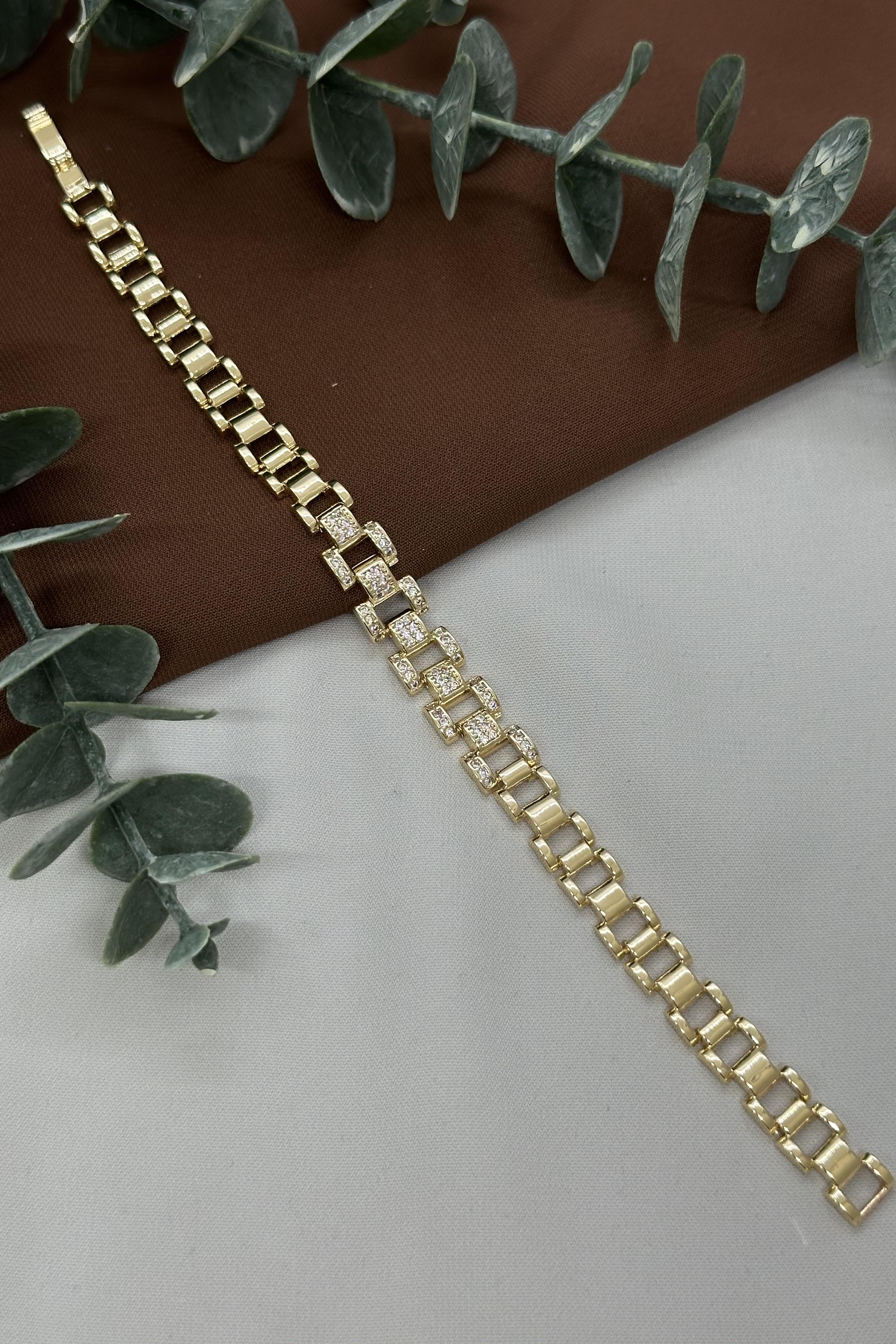 Taşlı Kordon Model Gold Vıp Bileklik