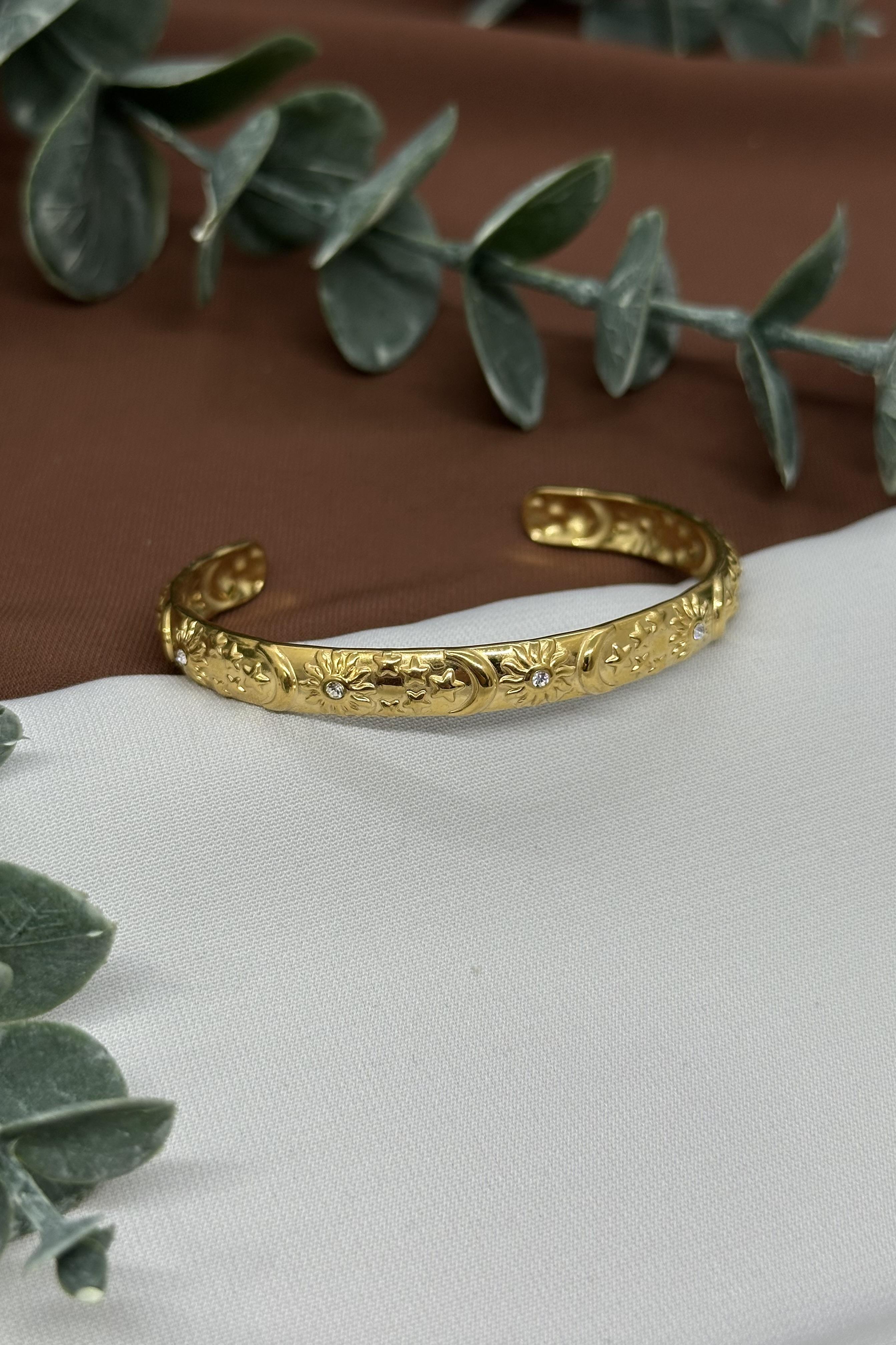 Desenli Gold Çelik Kelepçe Bileklik