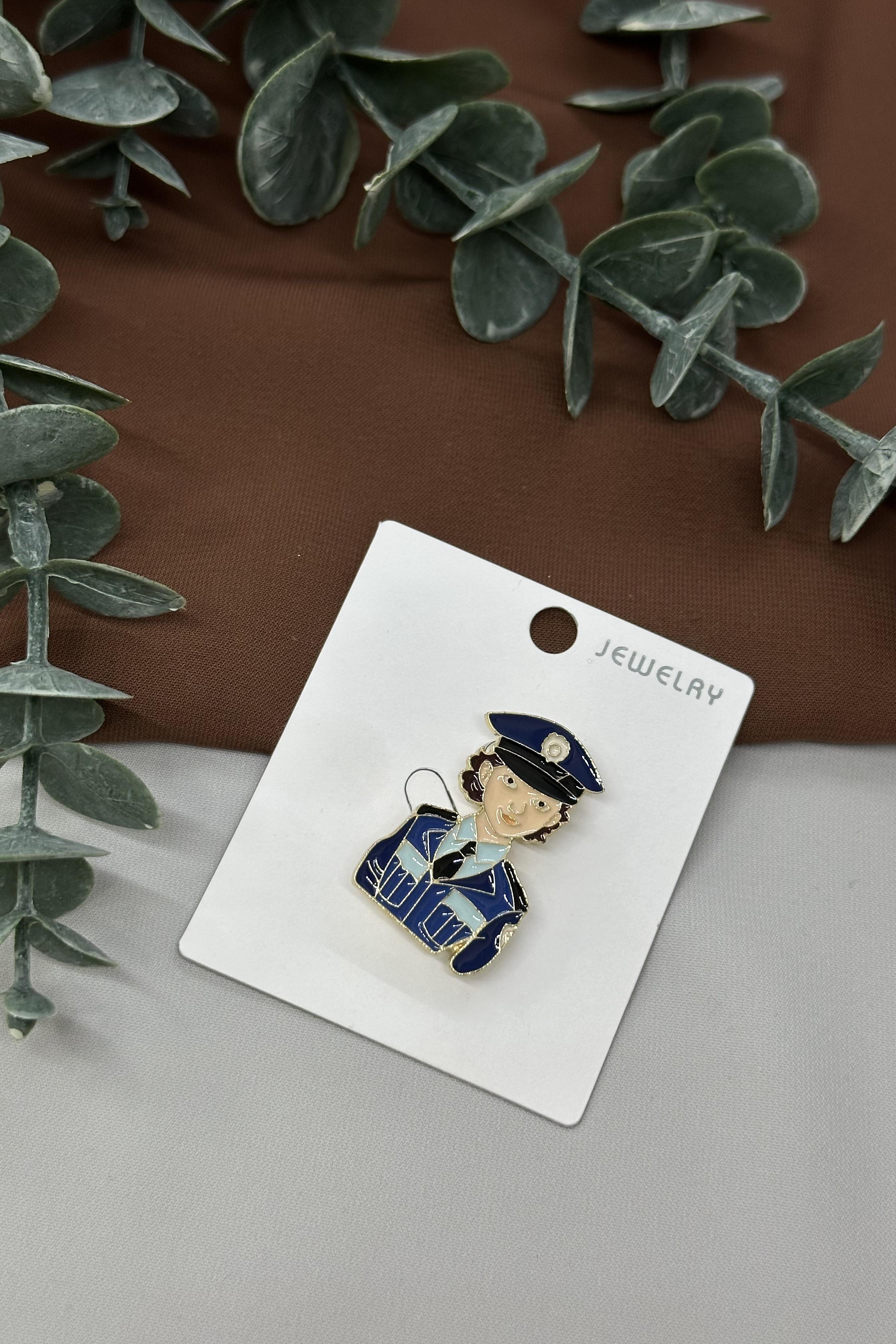 Polis Broş