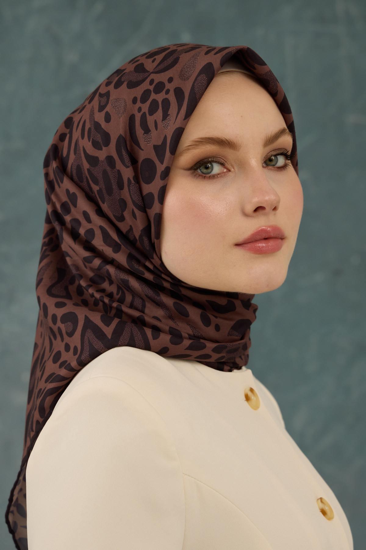 İpekhan Leopar Soft Eşarp