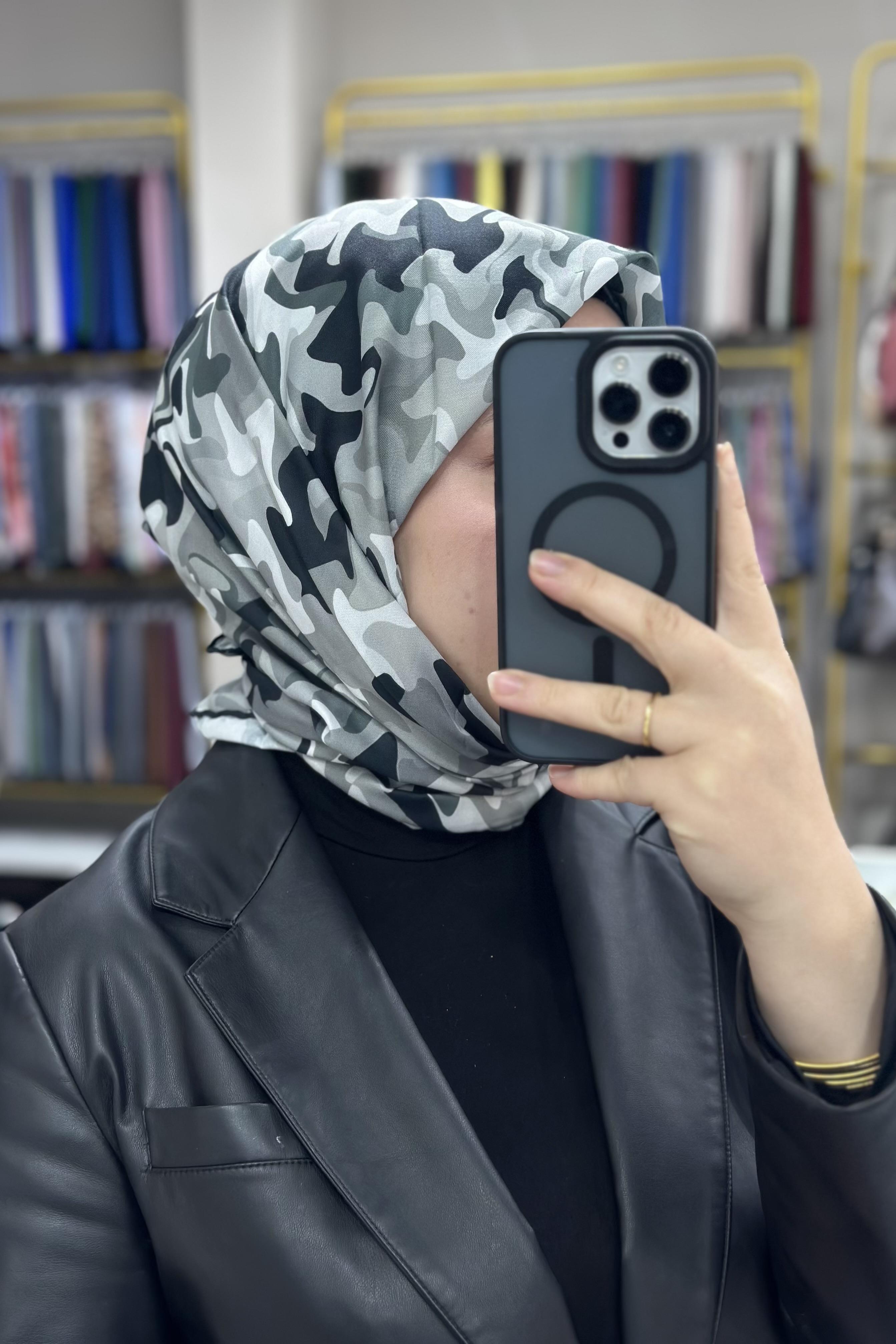 İpekhan Boya Desen Gri Soft Eşarp